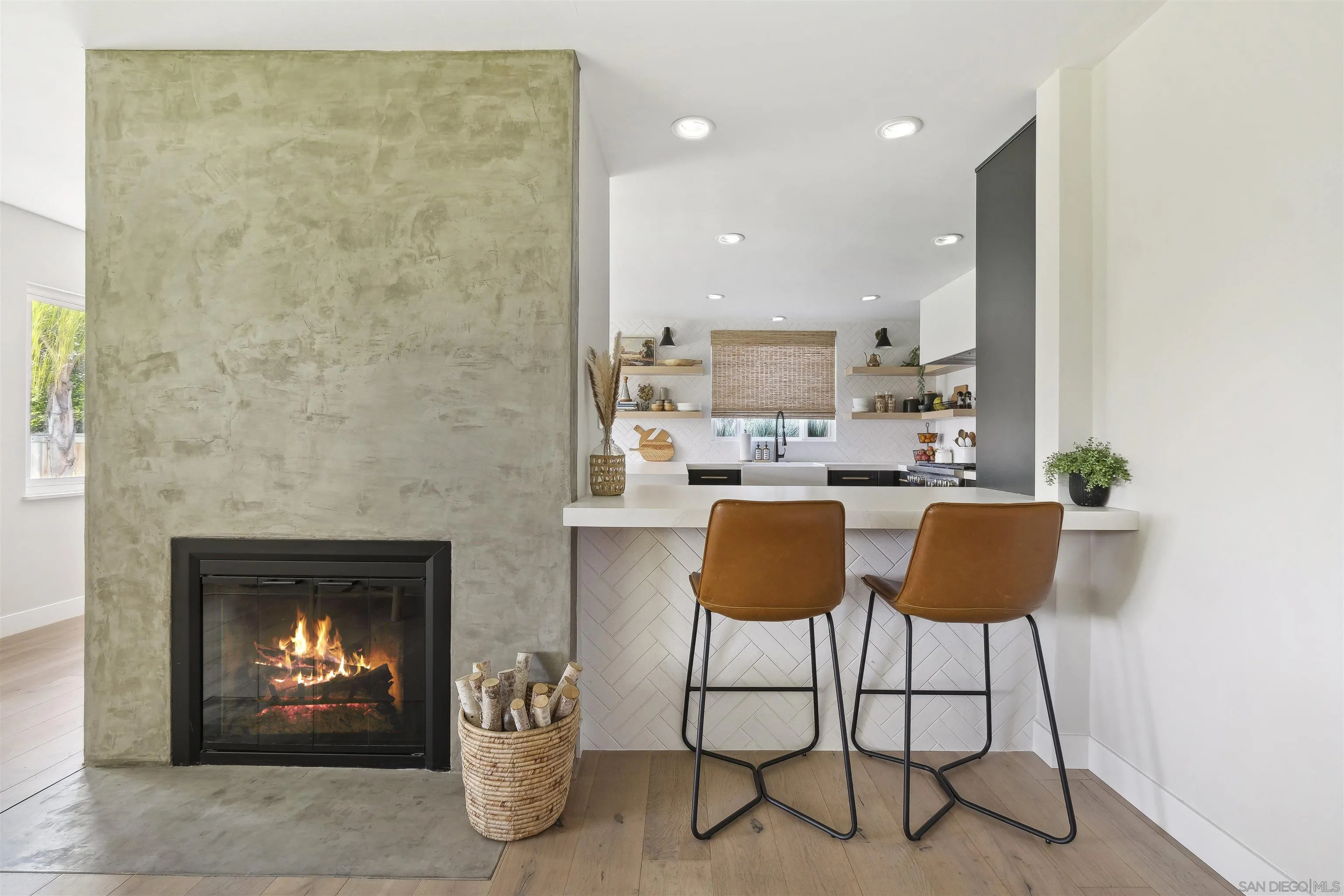 https://cdn.realtyfeed.com/cdn/127/260012632/23add5b3a2c29f864ae64833d7001f53.webp