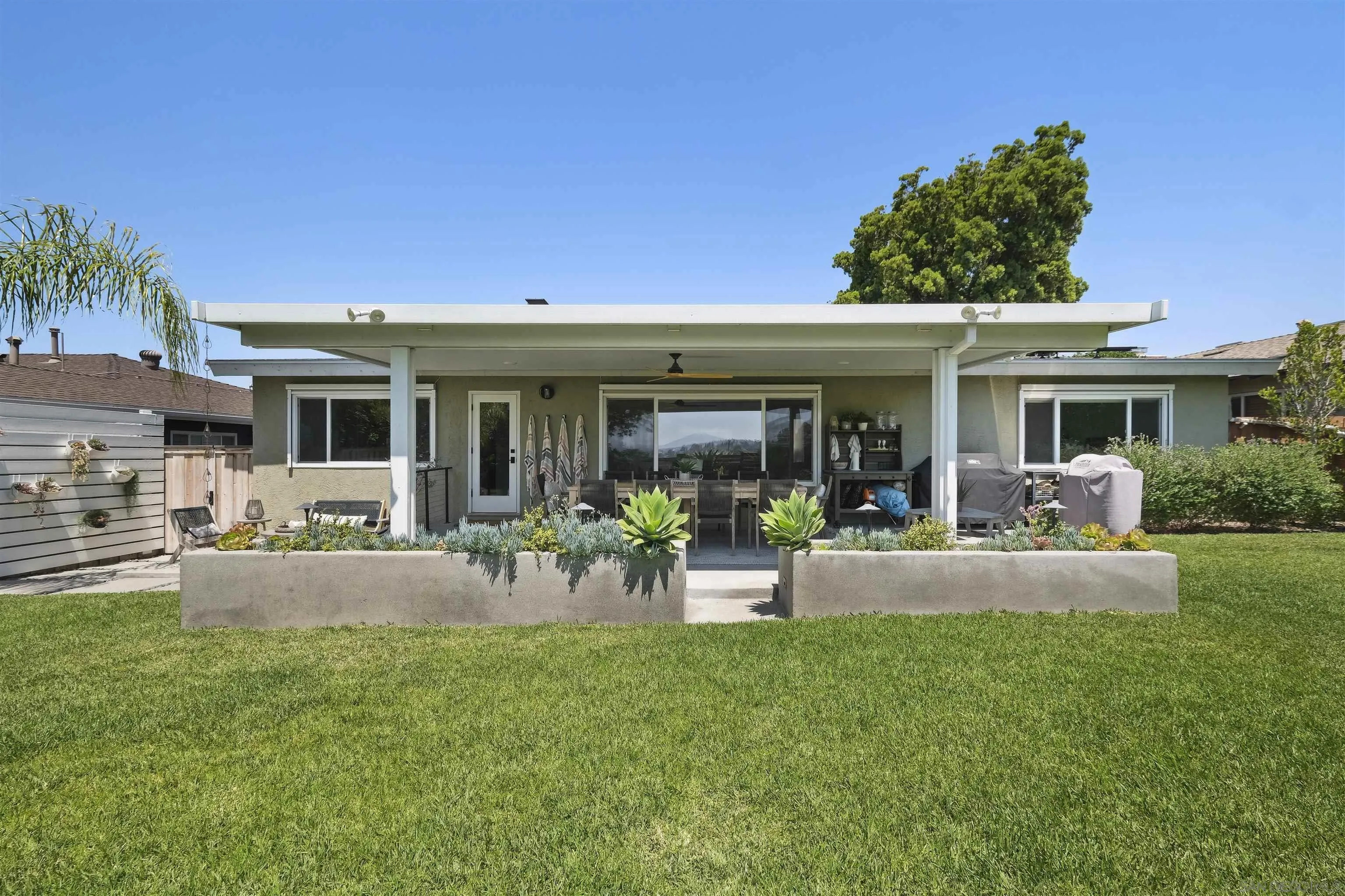 https://cdn.realtyfeed.com/cdn/127/260012632/8388924b9ca0c119abf3ab1656030a9c.webp
