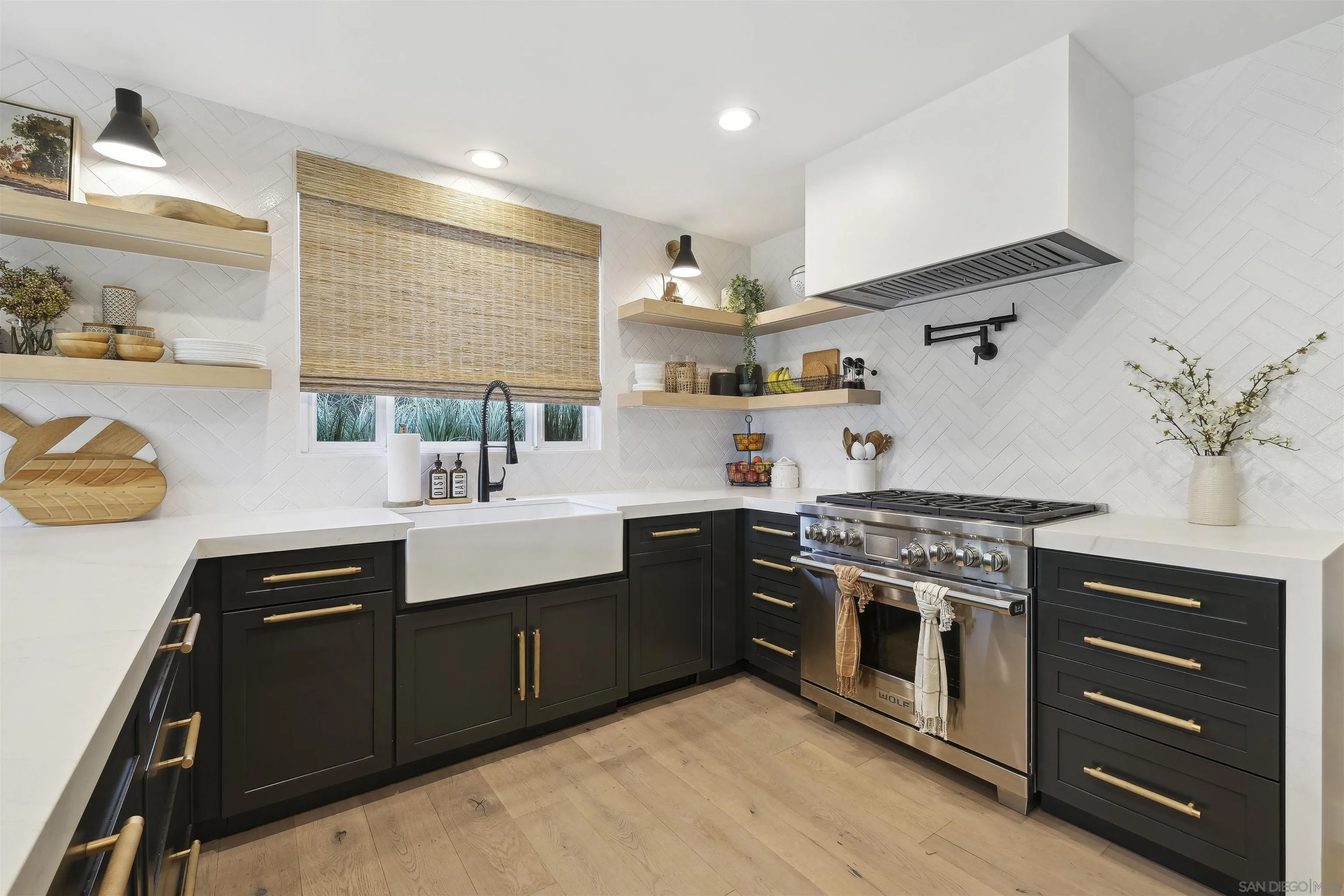 https://cdn.realtyfeed.com/cdn/127/260012632/89eefbc5fa13de34dbdf7fefe3ce3f6b.webp