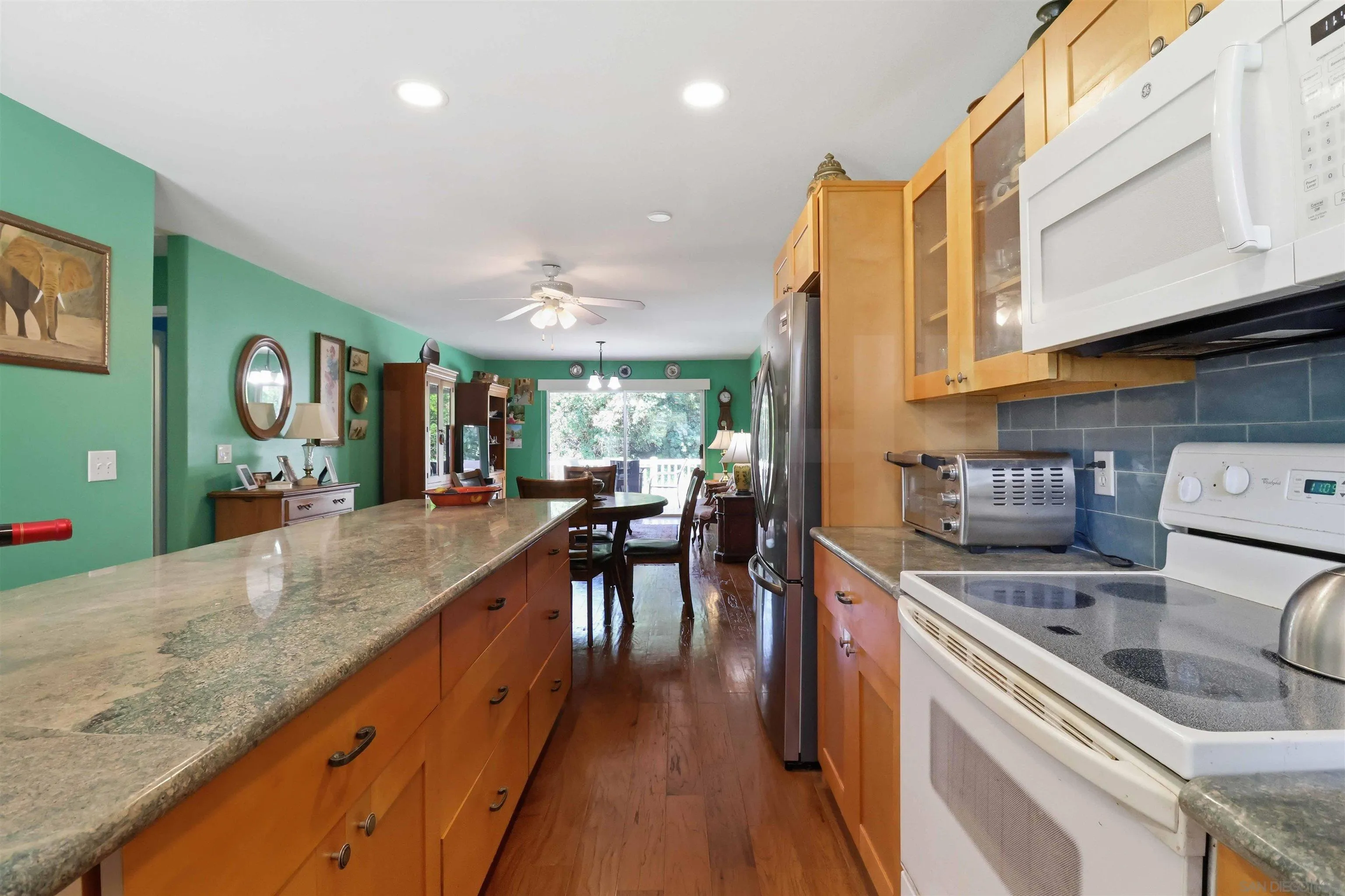 Photo #7: 260012634 Listing: Photo #7