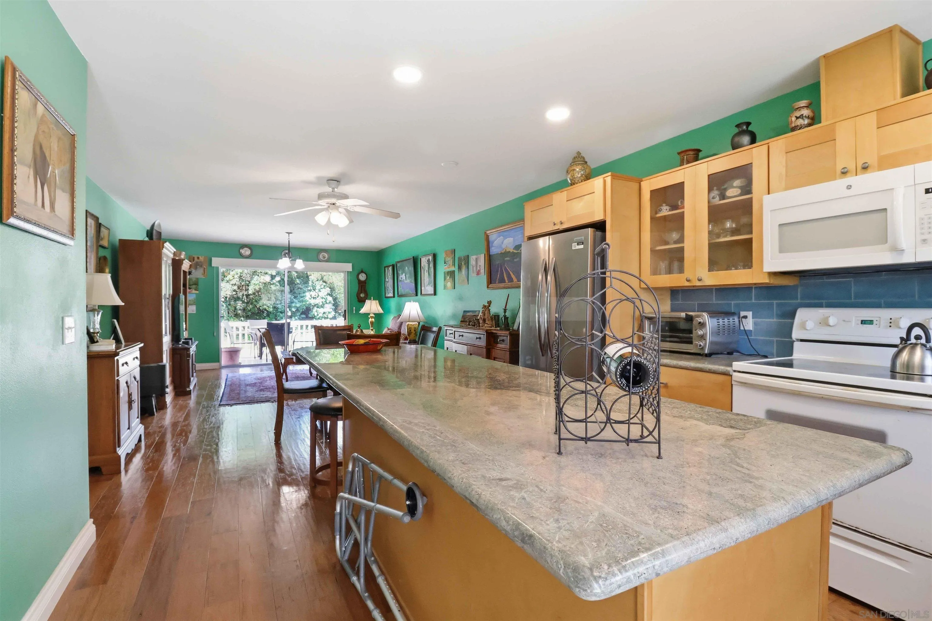 https://cdn.realtyfeed.com/cdn/127/260012634/52e73e78a631ca90b0460b8d22f86a11.webp