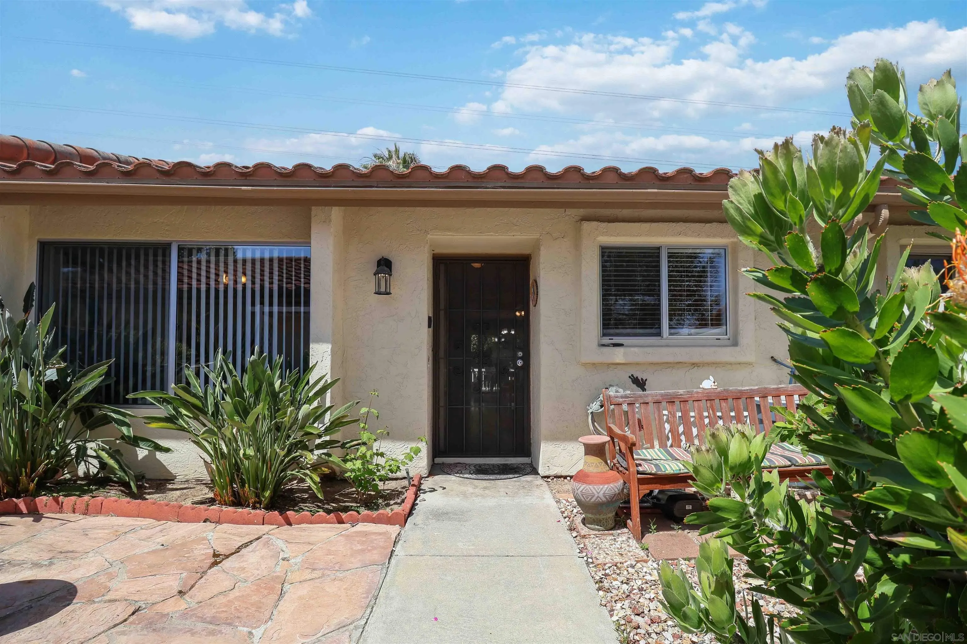 https://cdn.realtyfeed.com/cdn/127/260012634/55311d69a0490b4d88061bcb8fbf48a7.webp