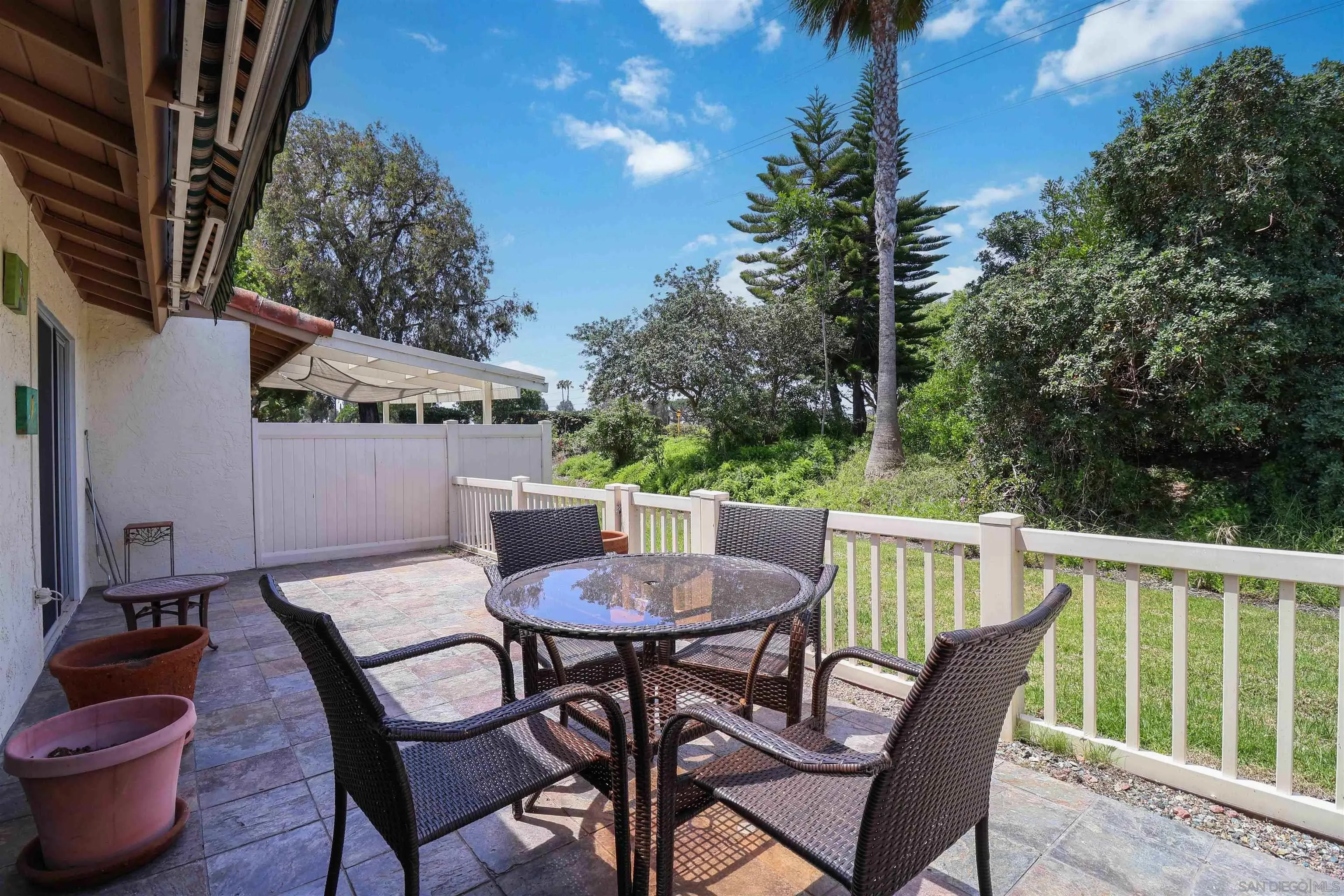 https://cdn.realtyfeed.com/cdn/127/260012634/69abd7dc21ffdd5bc1a2a4102ced3a03.webp