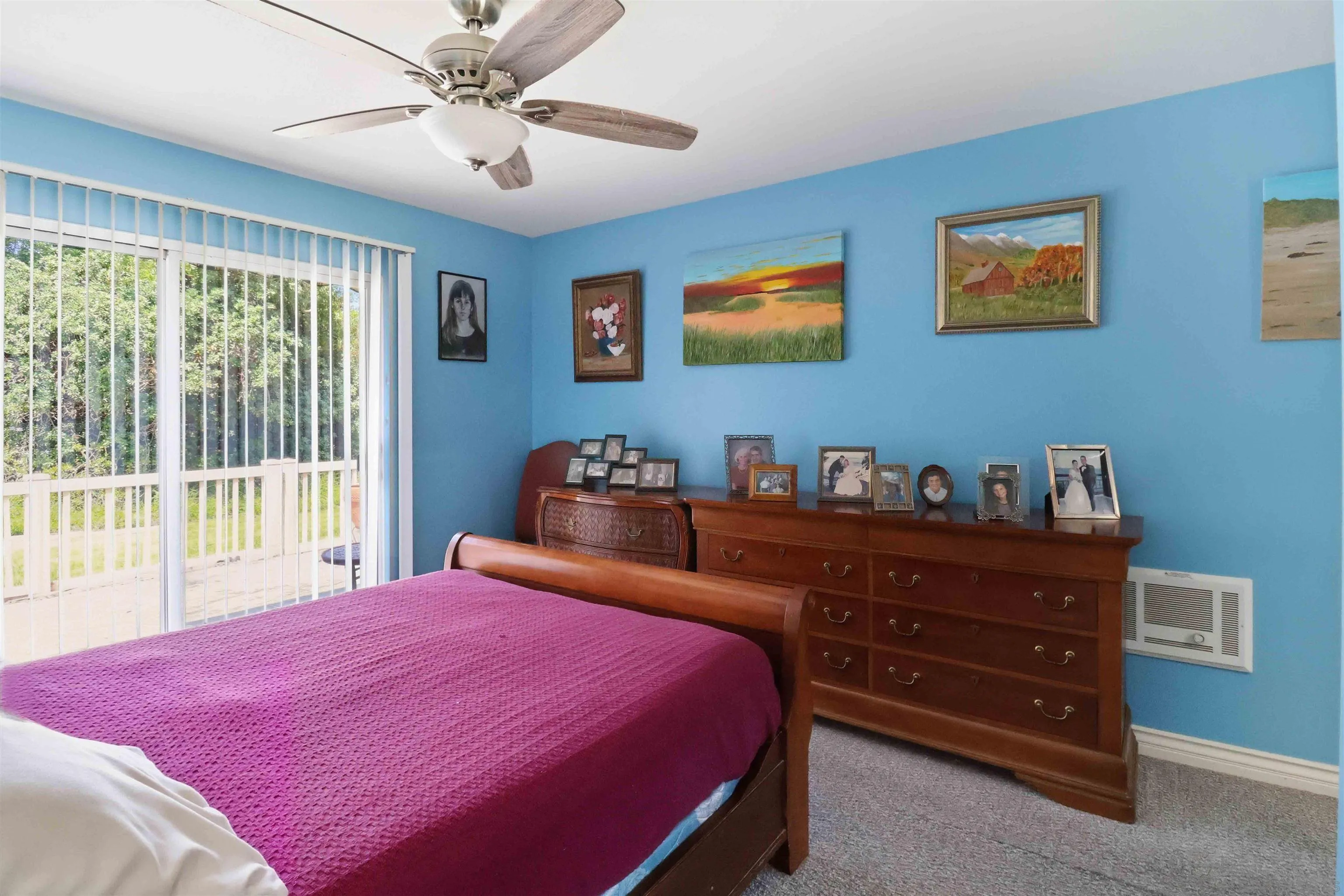 https://cdn.realtyfeed.com/cdn/127/260012634/7c7fb24eaea2f8947ca4da56fbdeefdd.webp