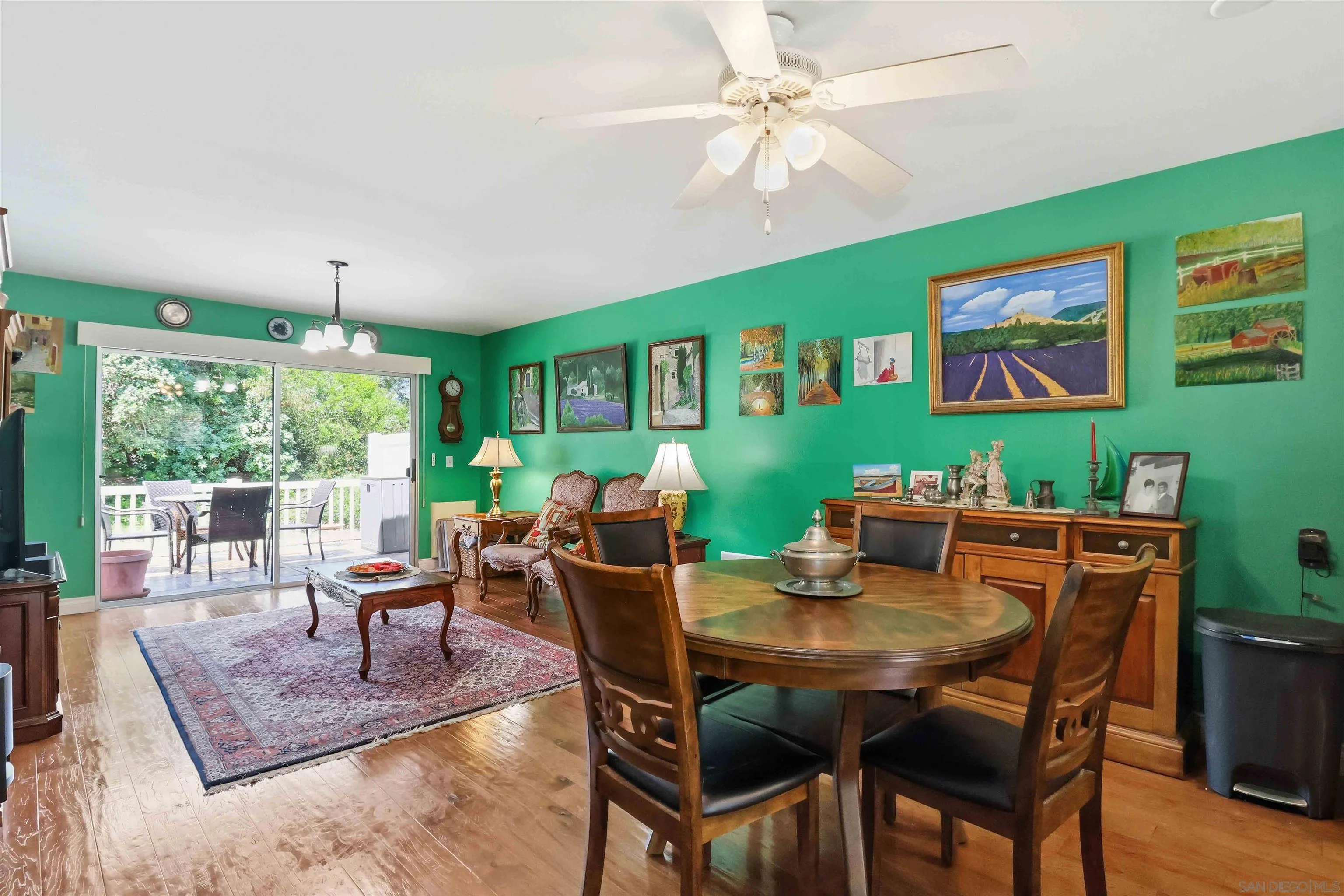 https://cdn.realtyfeed.com/cdn/127/260012634/d66283cd0d7c1a2cfa2fd2758b611540.webp