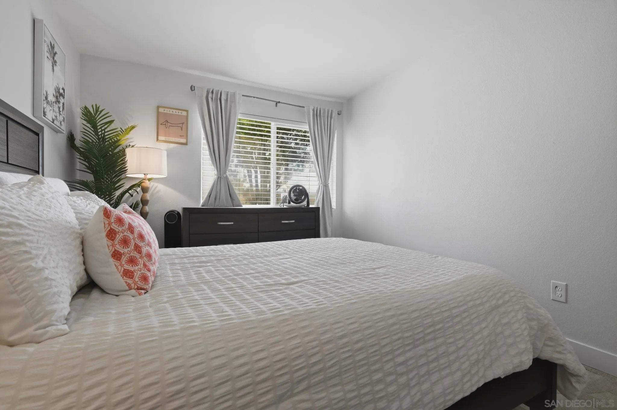 Photo #28: 260012638 Listing: Photo #28