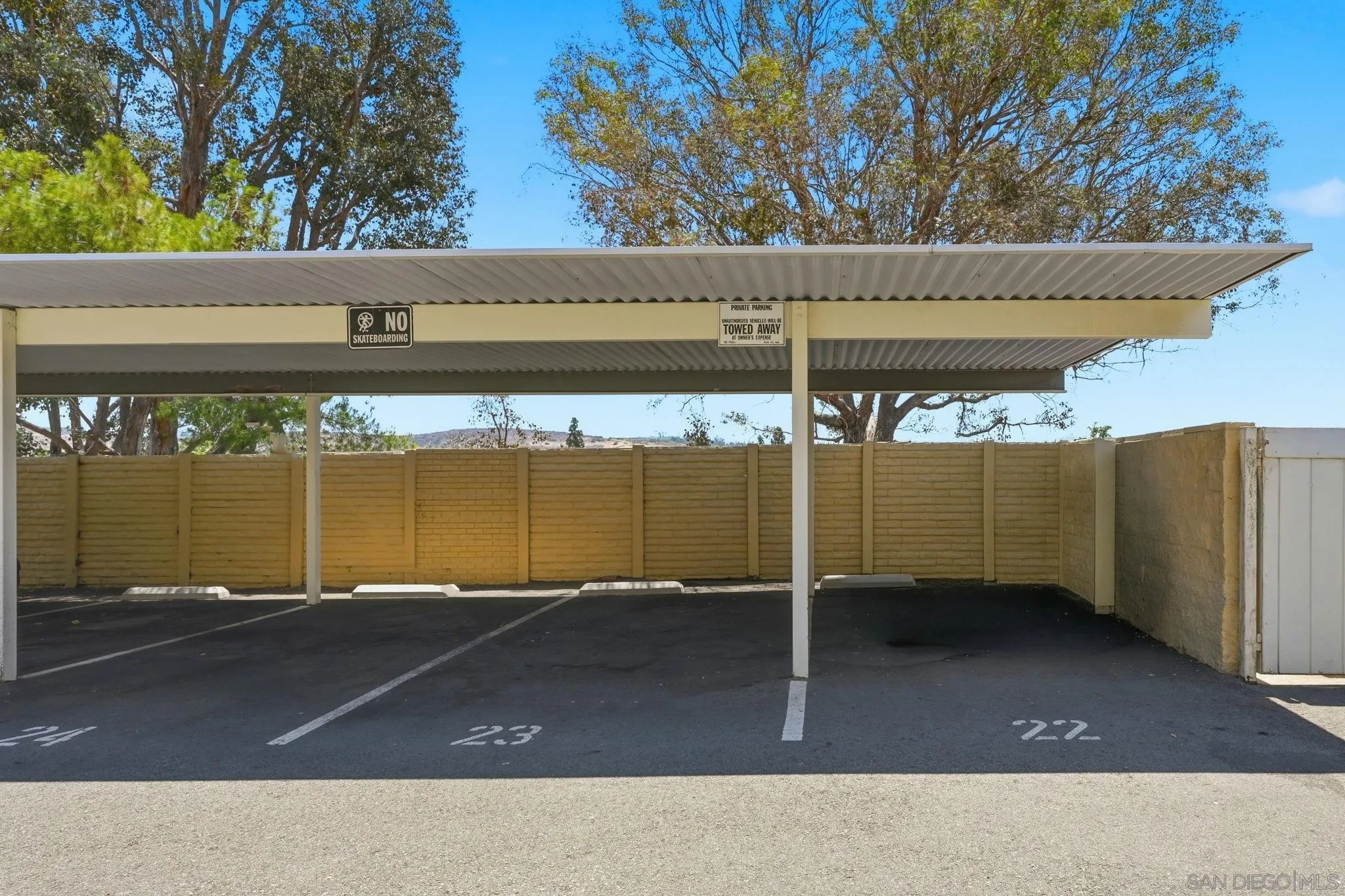 Photo #35: 260012638 Listing: Photo #35