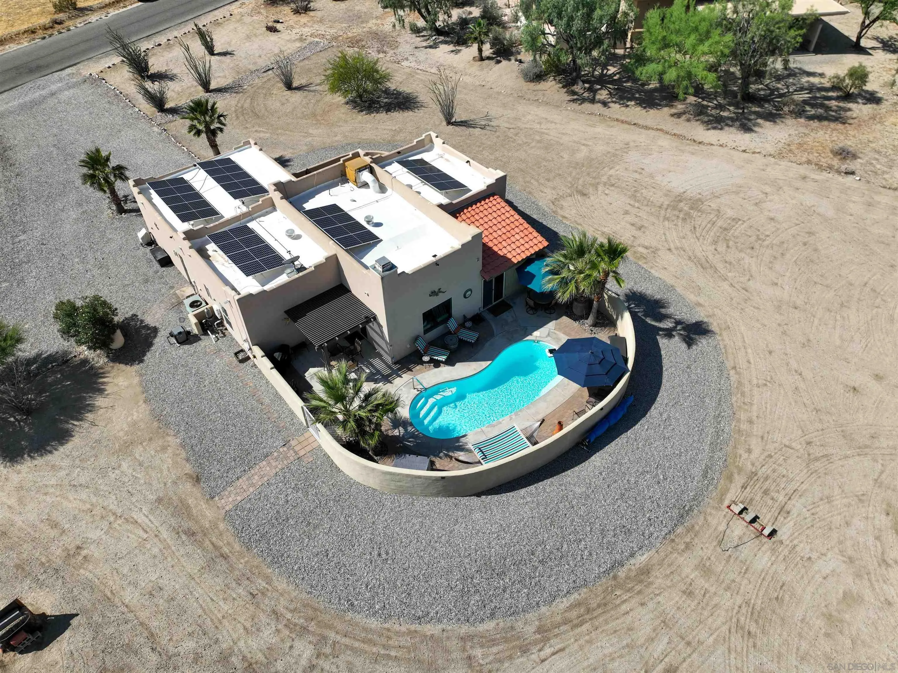 https://cdn.realtyfeed.com/cdn/127/260012643/23b9c53146bb47452f4876384ca8a8bb.webp