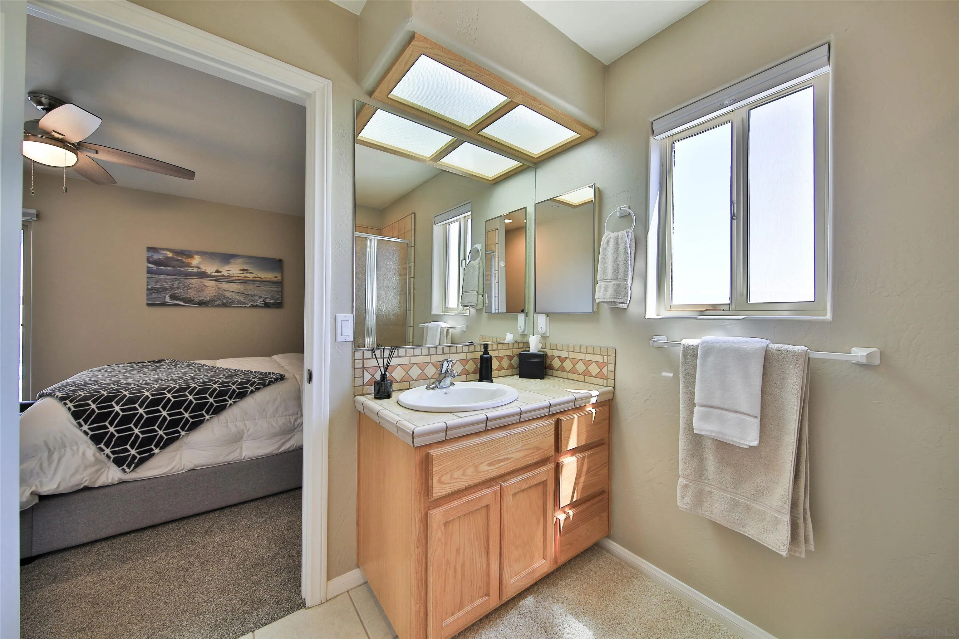 https://cdn.realtyfeed.com/cdn/127/260012643/3a05df2055364c178618756212717e05.webp