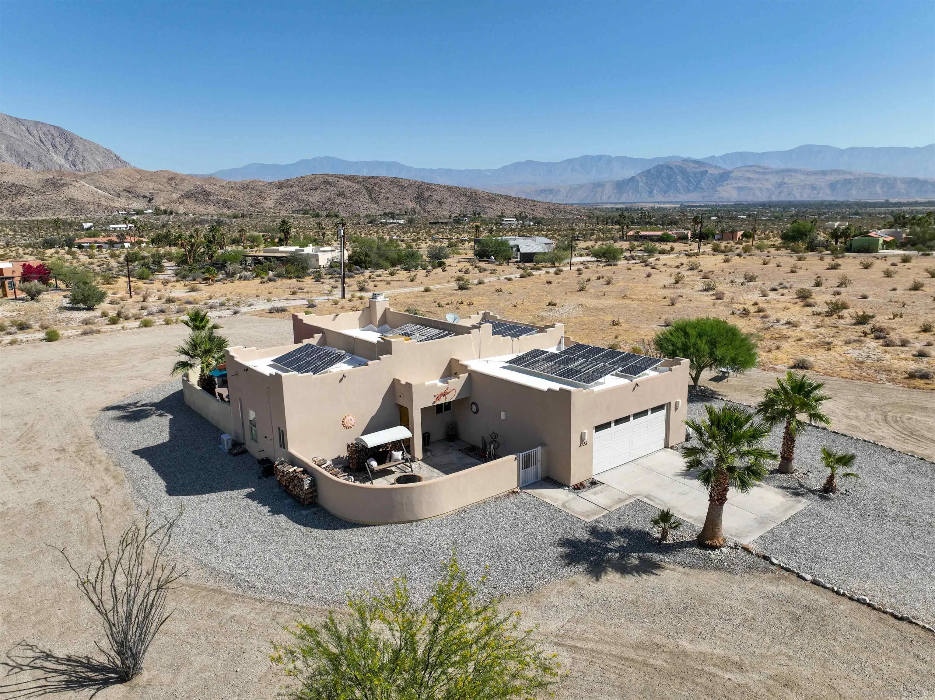 https://cdn.realtyfeed.com/cdn/127/260012643/ae561388e3fd711343e7c14da06007ef.webp