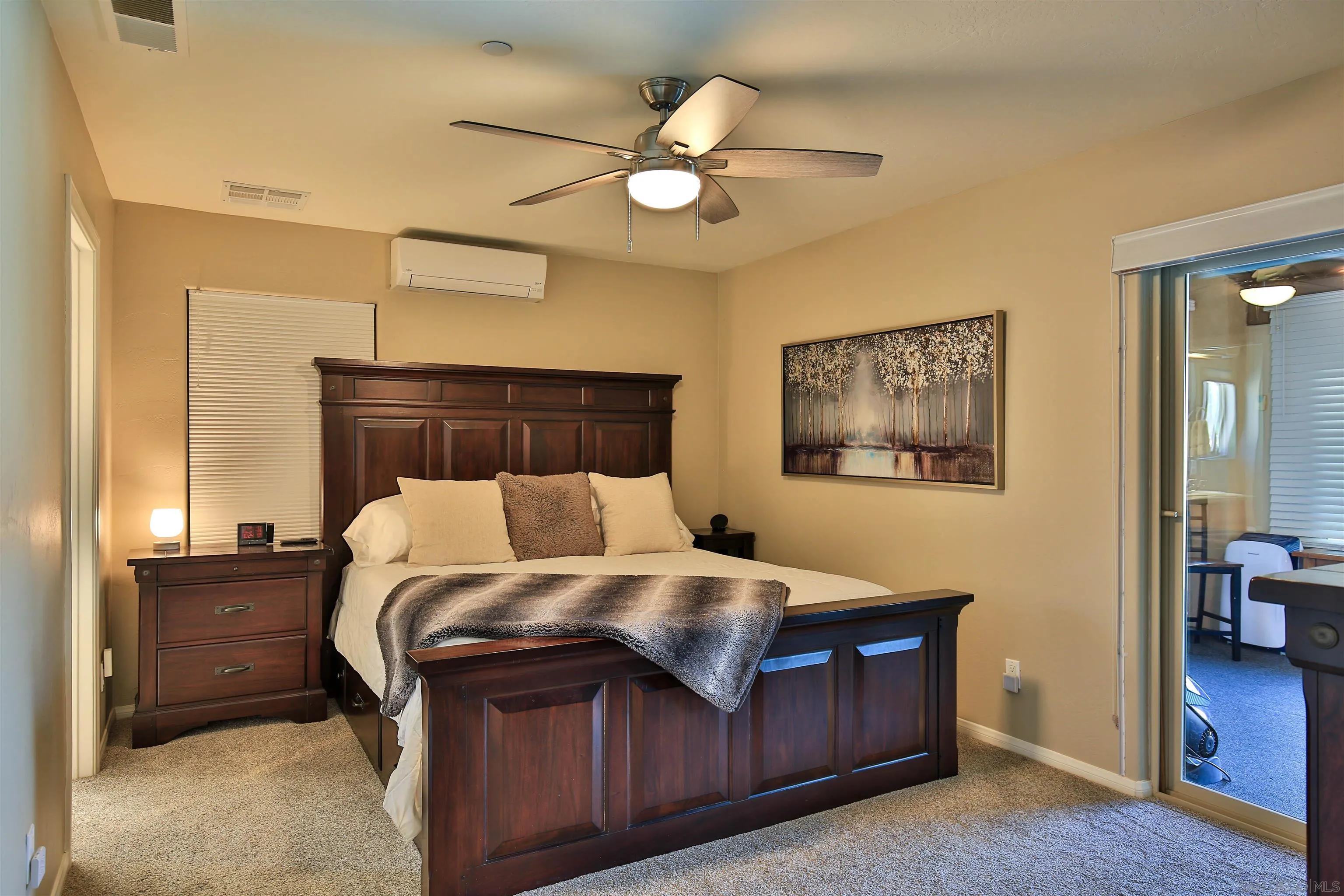 https://cdn.realtyfeed.com/cdn/127/260012643/b60e1b98d72ed5697a884a8dc1157a99.webp