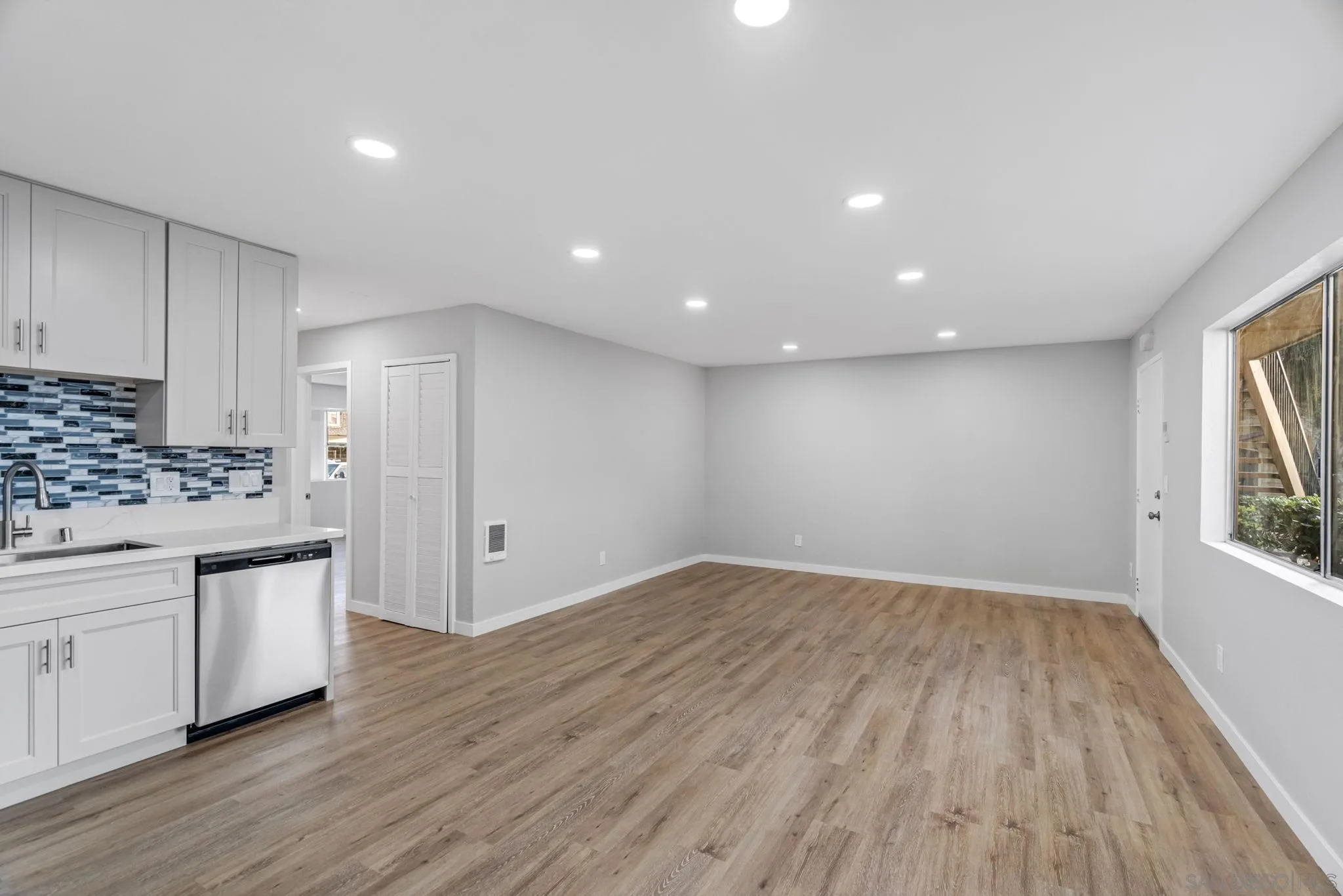 Photo #13: 260012654 Listing: Photo #13