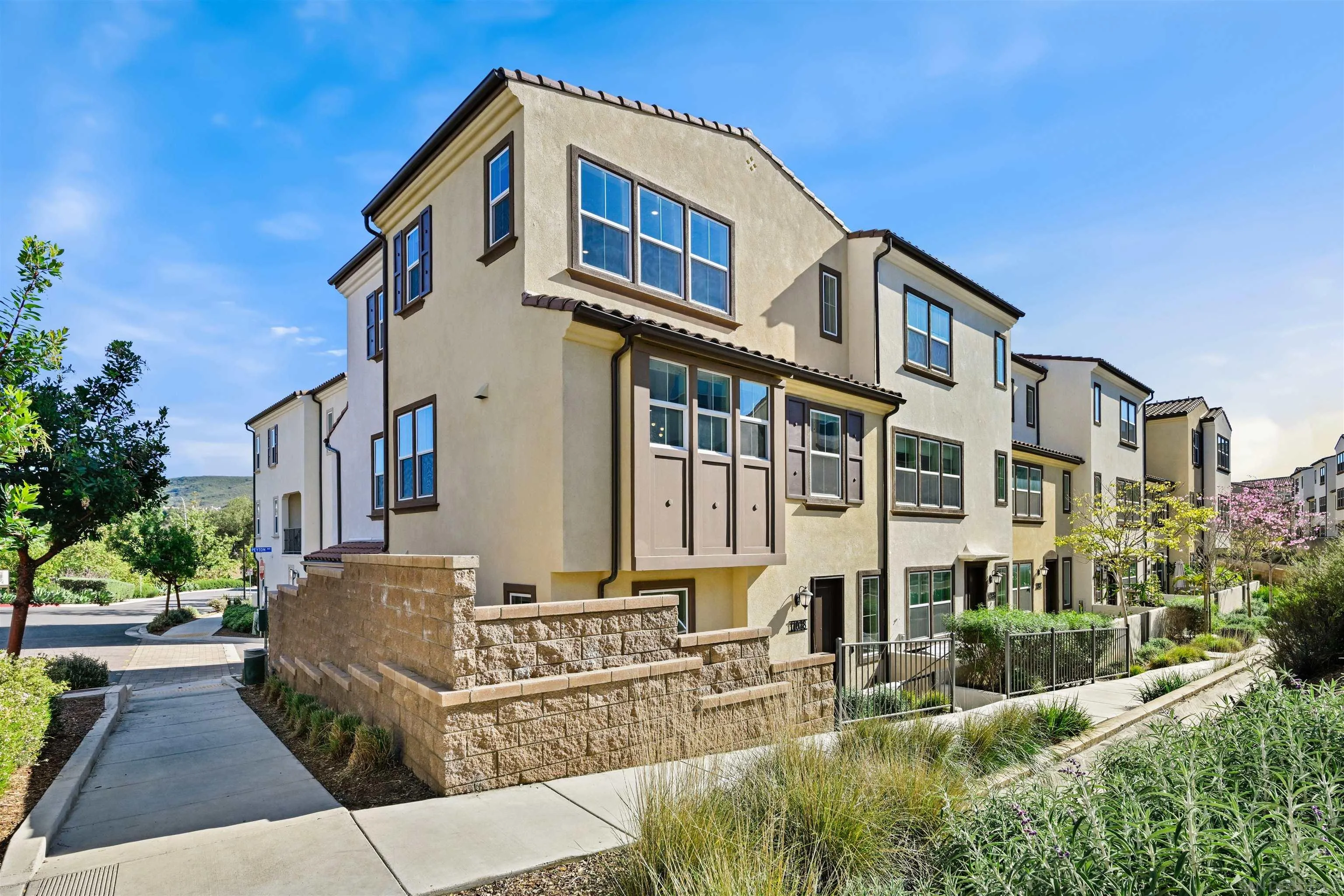 Photo #6: 260012661 Listing: Photo #6