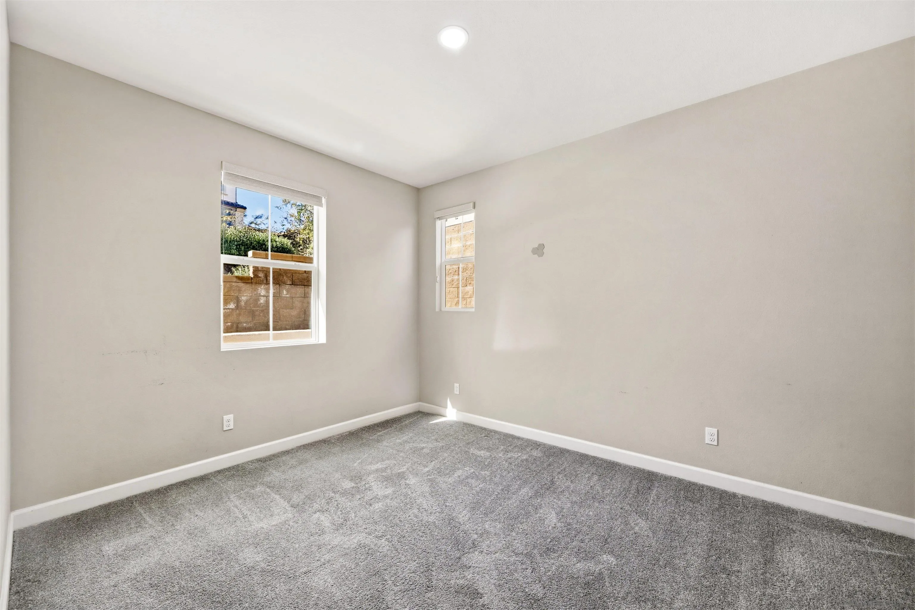 https://cdn.realtyfeed.com/cdn/127/260012661/742adf74726e6f56aa03a463981b5fc2.webp