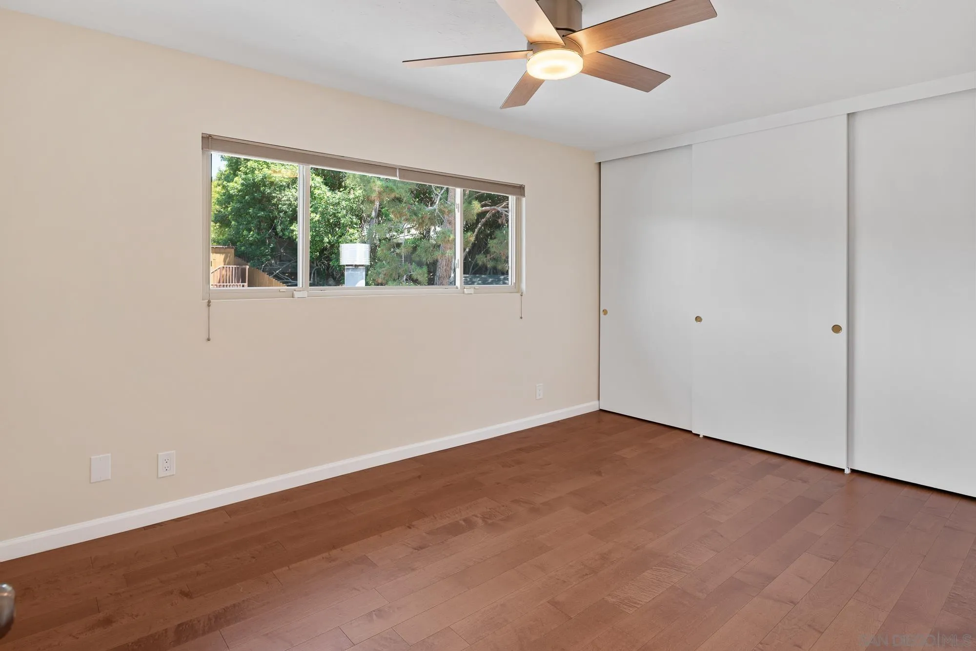 https://cdn.realtyfeed.com/cdn/127/260012670/914848e36601b614a82f840bc7623b2b.webp