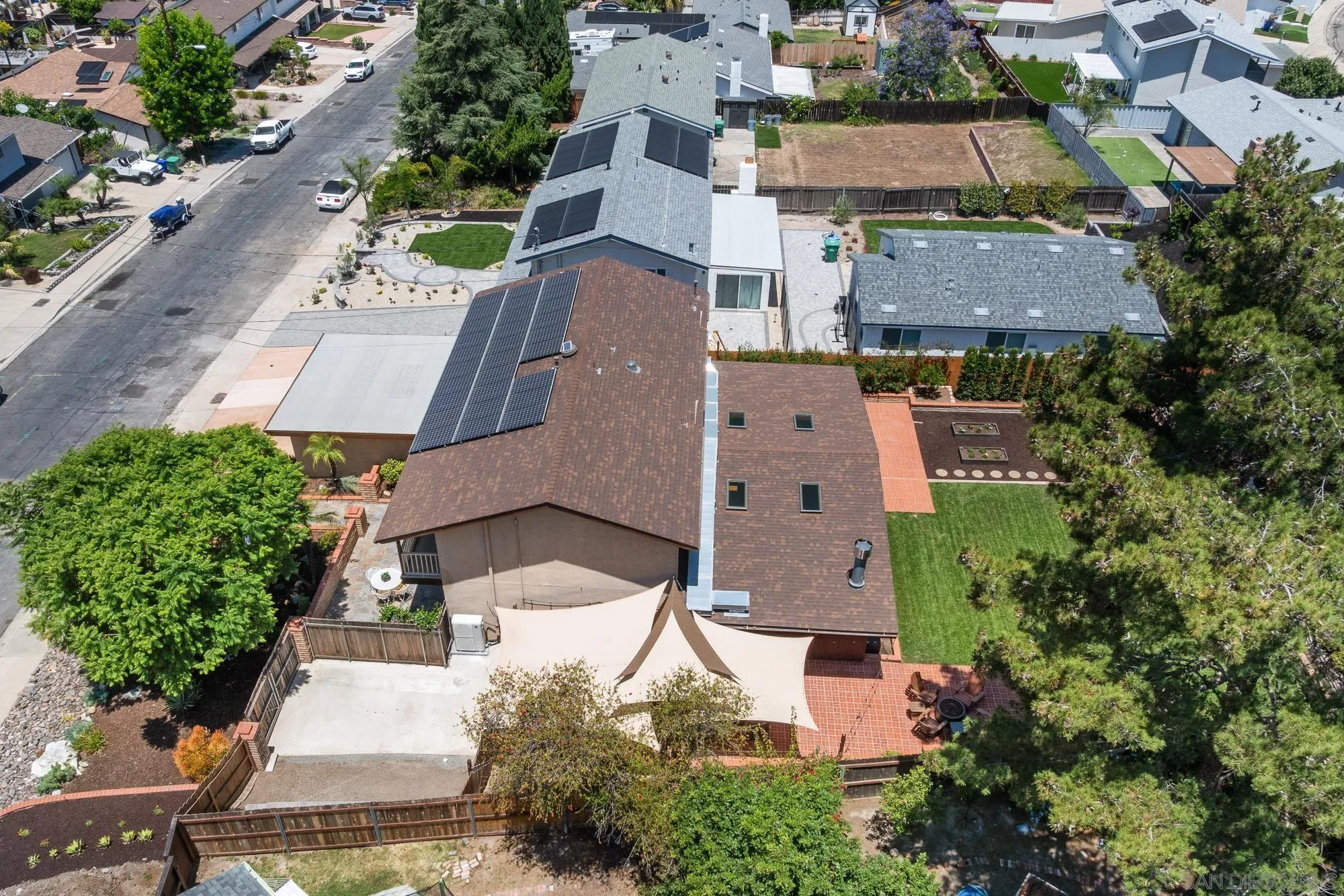 https://cdn.realtyfeed.com/cdn/127/260012670/fa8d135c833a2af678bcdabf7b9a51d9.webp