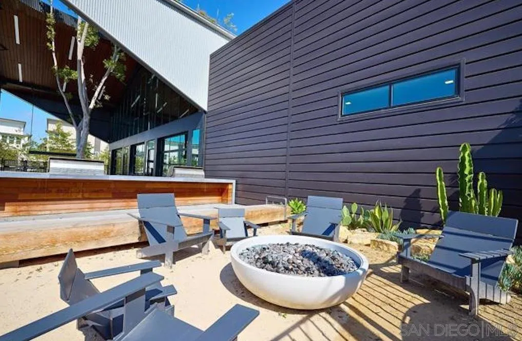 https://cdn.realtyfeed.com/cdn/127/260012679/e8eafcfa5e5aaf04b0e16c2d371b1cd9.webp