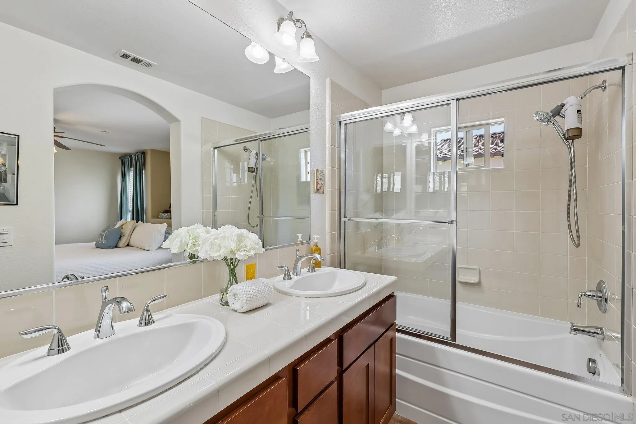 Photo #14: 260012683 Listing: Photo #14