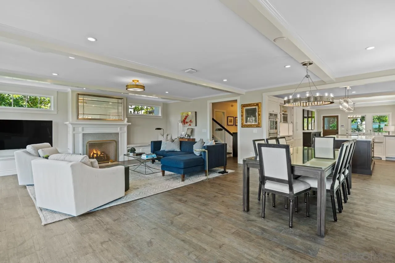 https://cdn.realtyfeed.com/cdn/127/260012684/19fb515decff655ce2cdc70ff2dc1945.webp