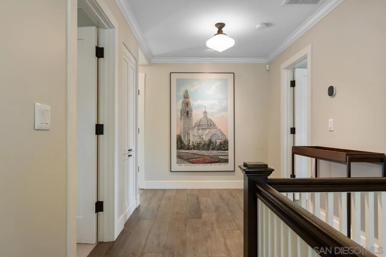 https://cdn.realtyfeed.com/cdn/127/260012684/6d6059c18f2e7ec30525f3622a11a91e.webp