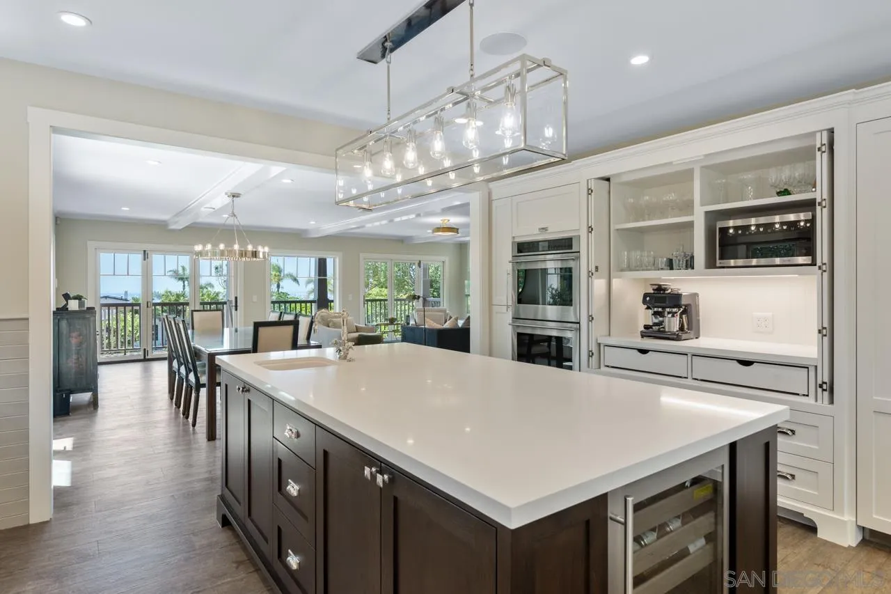 https://cdn.realtyfeed.com/cdn/127/260012684/8887caea72bc4292c0d82b46eb1ec4ac.webp
