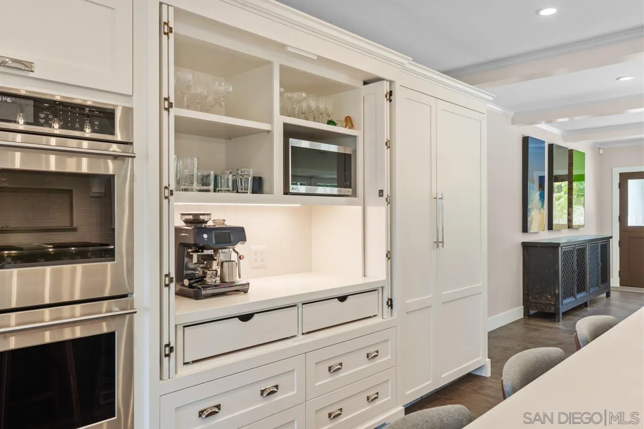 https://cdn.realtyfeed.com/cdn/127/260012684/d2e624ee6ad483712f19f992b38c293e.webp