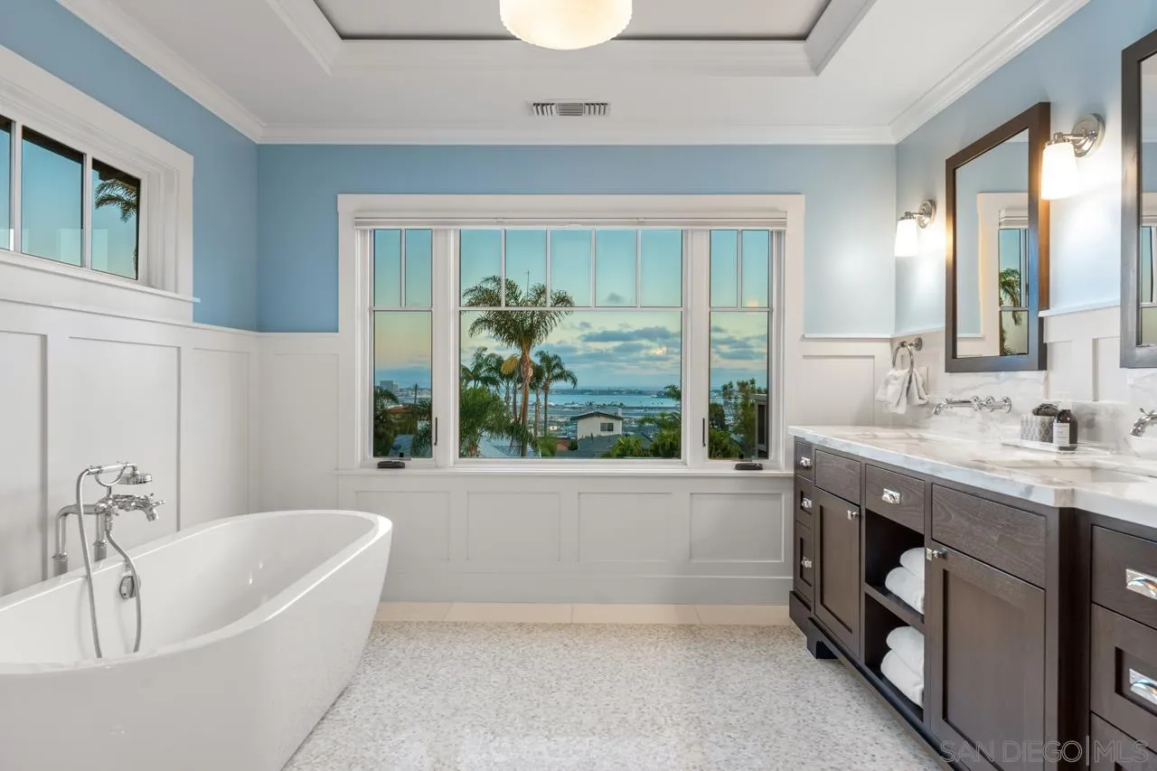 https://cdn.realtyfeed.com/cdn/127/260012684/e7bead39050e86f4d0a905d848fc5021.webp