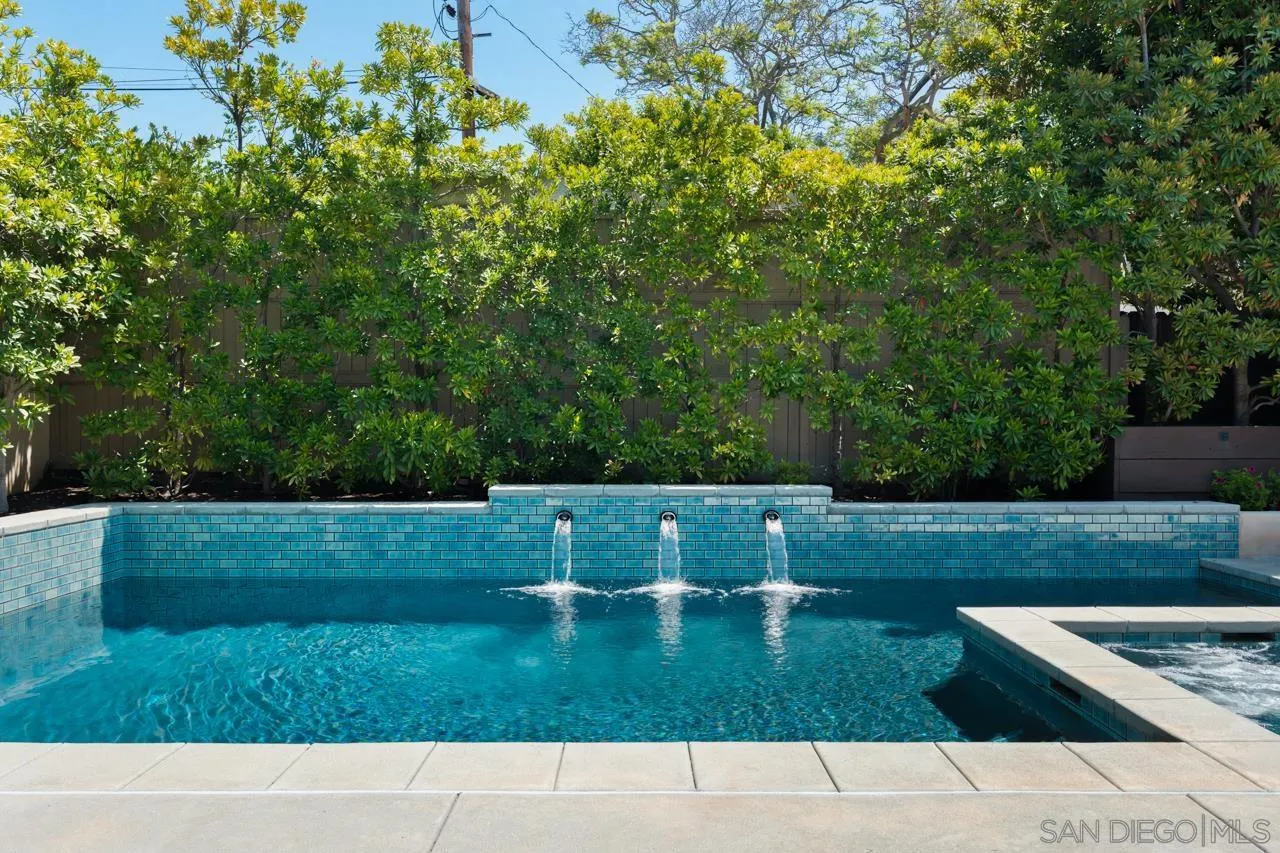 https://cdn.realtyfeed.com/cdn/127/260012684/f35914f43067896c39ab14364dd31a26.webp