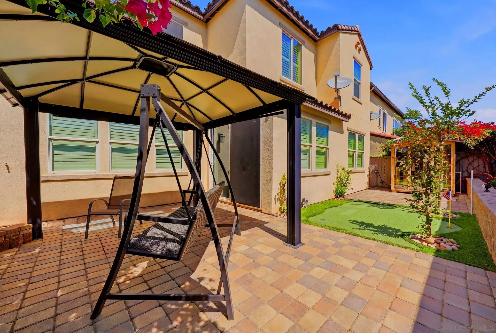 https://cdn.realtyfeed.com/cdn/127/260012687/03e42c4beeb49ff01338738191a508ea.webp