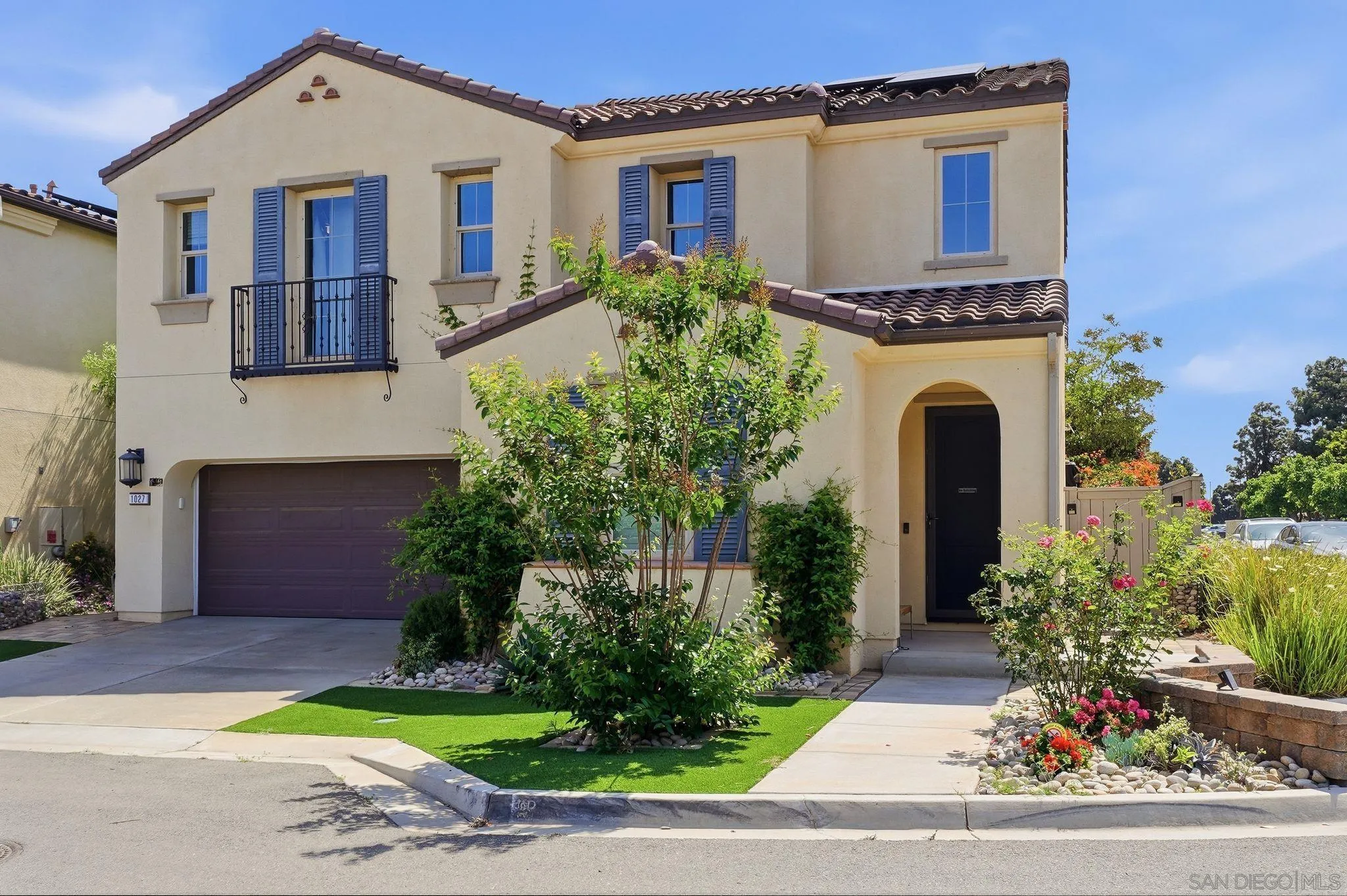 https://cdn.realtyfeed.com/cdn/127/260012687/439e29b33ab69d29b138e05429efff29.webp