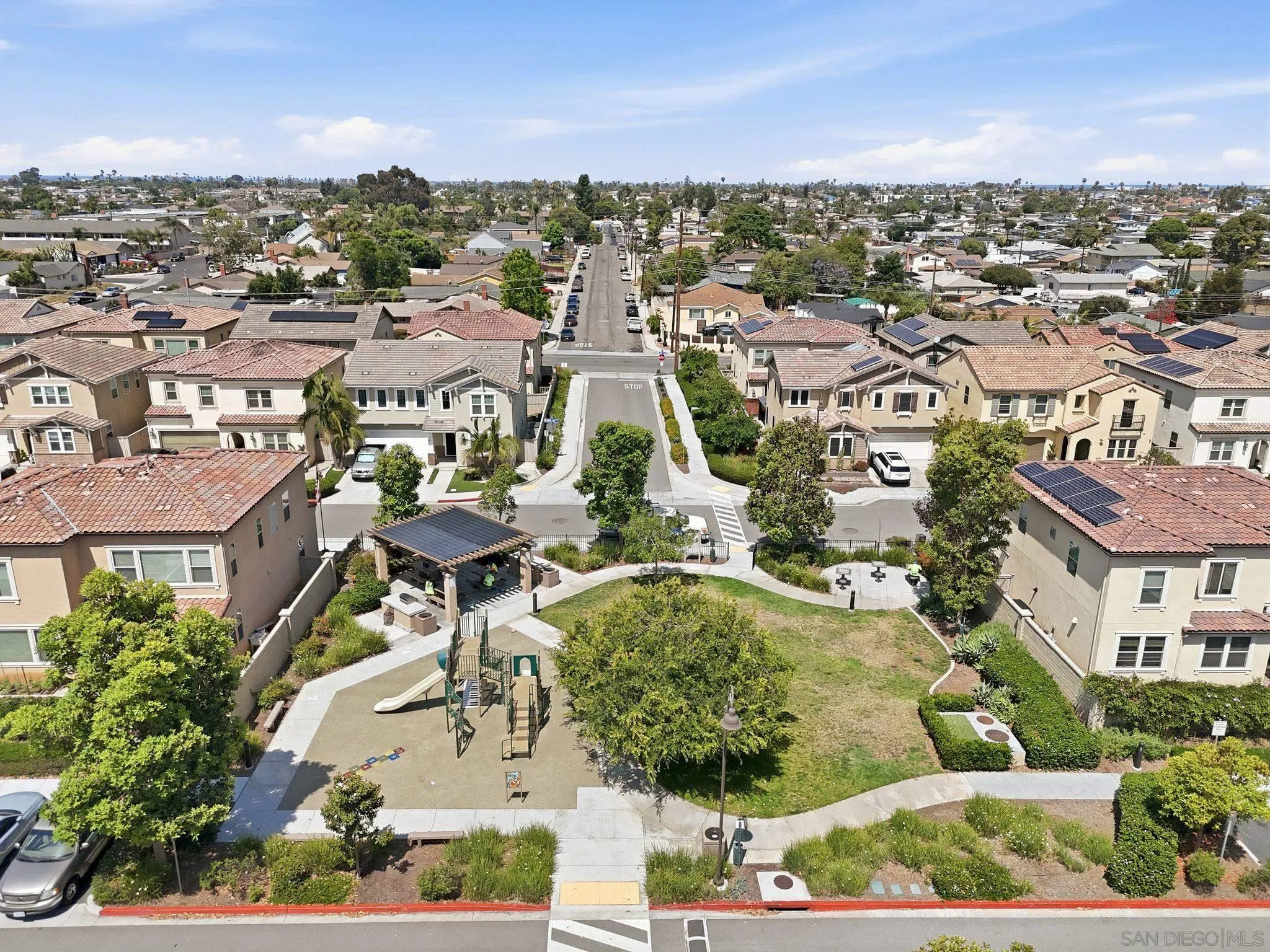 https://cdn.realtyfeed.com/cdn/127/260012687/8a71b7af12e8cf61f6a84335cc0757f7.webp
