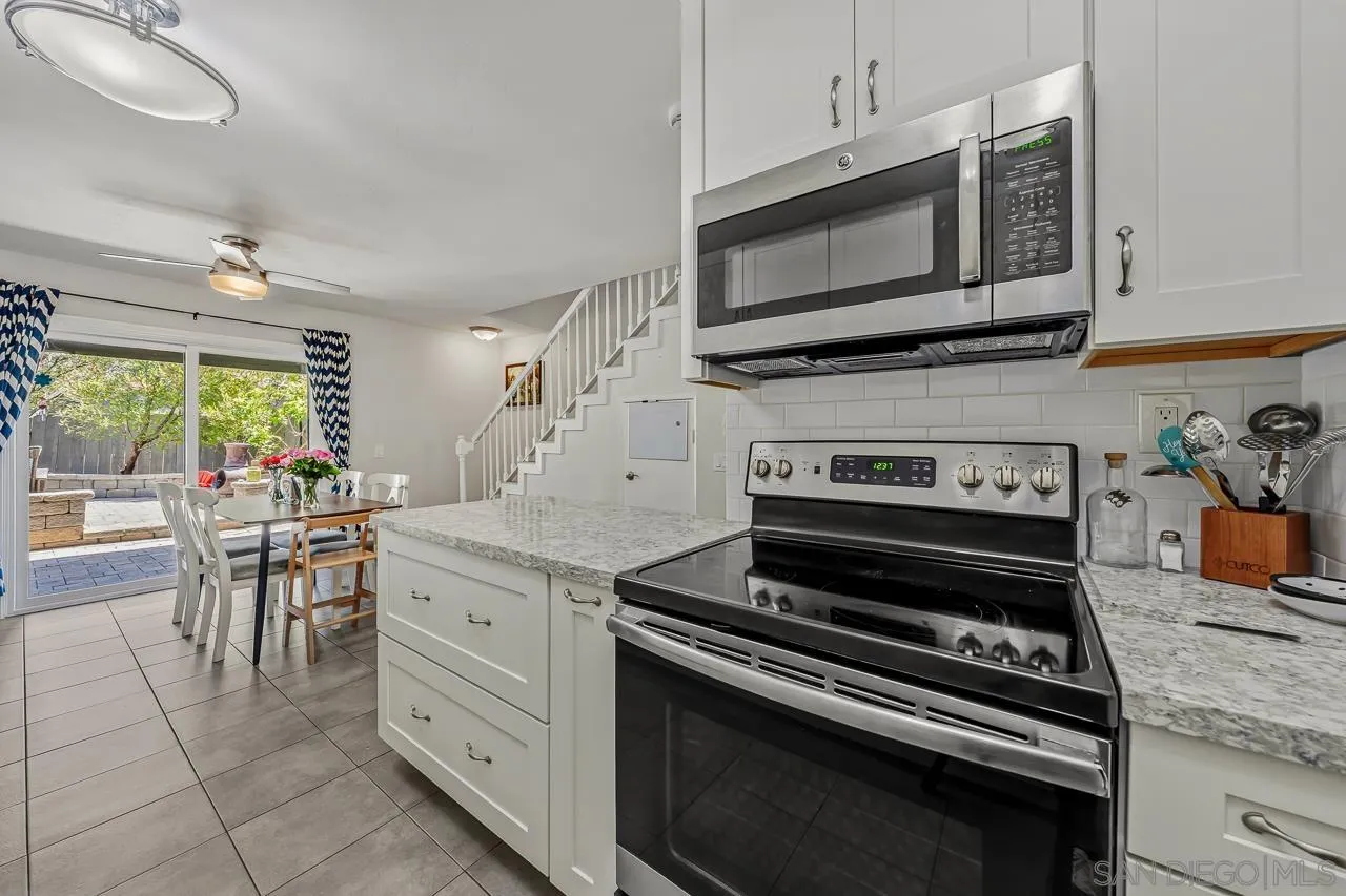 Photo #12: 260012691 Listing: Photo #12