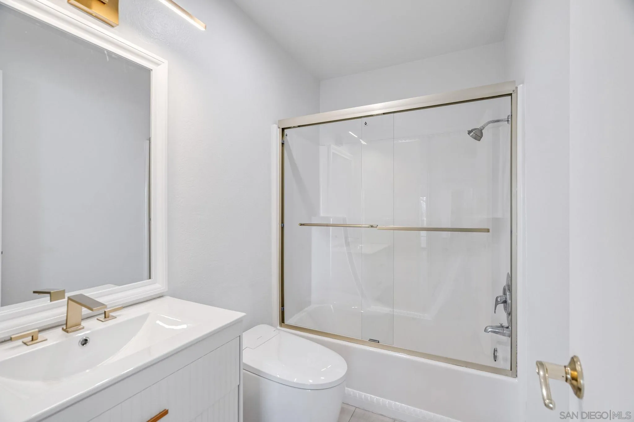 Photo #12: 260012693 Listing: Photo #12