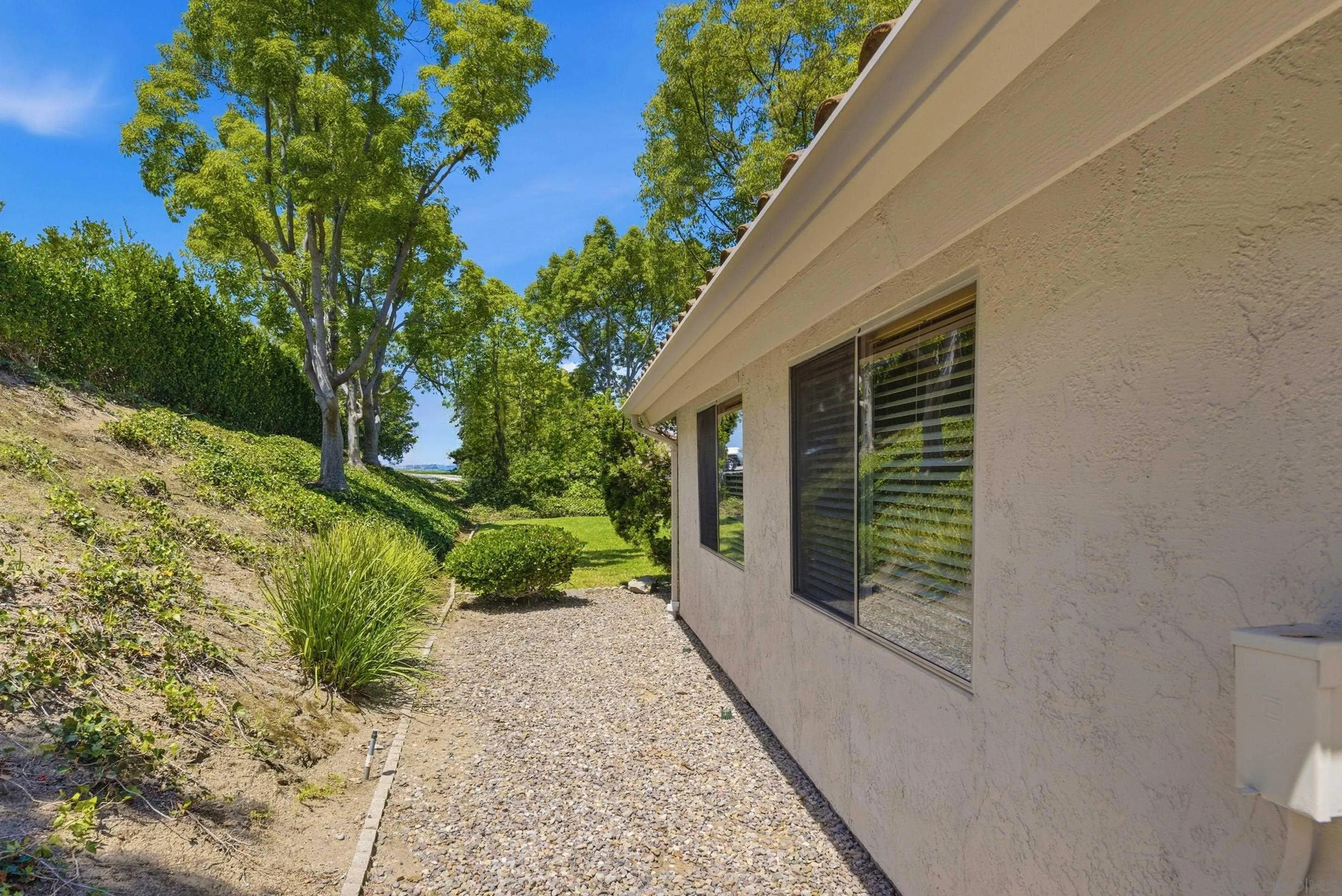 Photo #18: 260012697 Listing: Photo #18