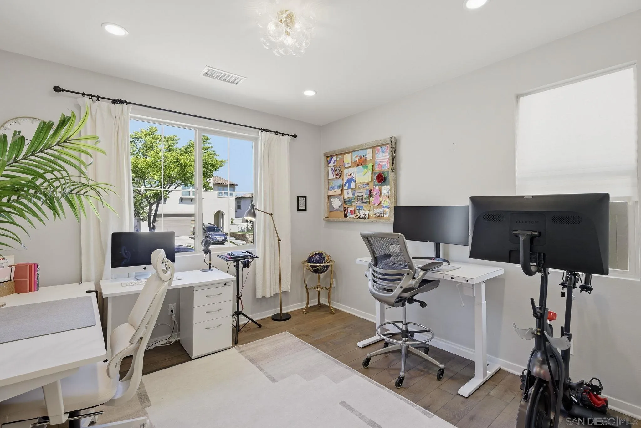 https://cdn.realtyfeed.com/cdn/127/260012699/577eb6eb031ec19b295b7af3d705da84.webp
