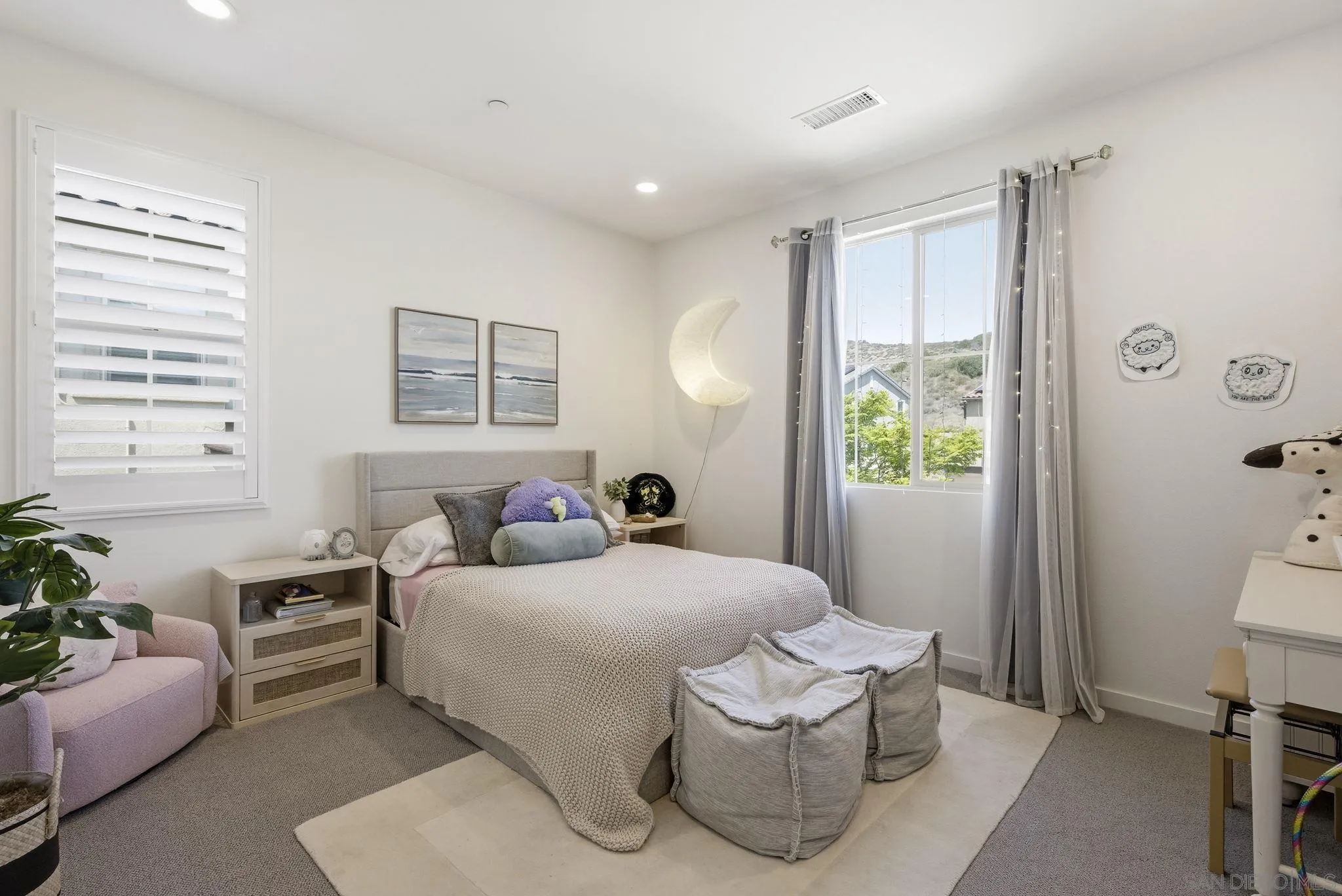 https://cdn.realtyfeed.com/cdn/127/260012699/5838c3e99aaeda10bcf593ad0d9dd27f.webp