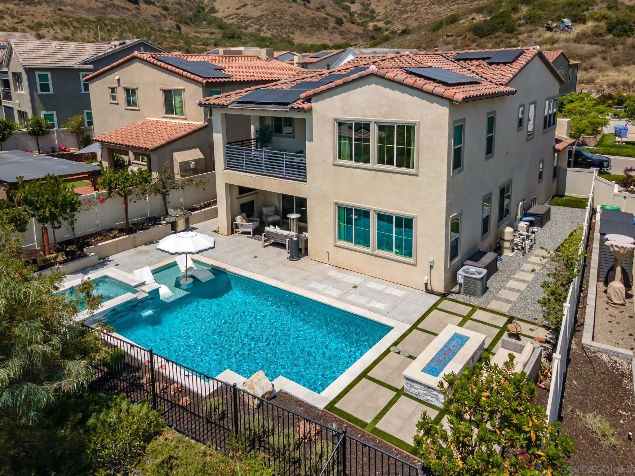 https://cdn.realtyfeed.com/cdn/127/260012699/6d7f66584f8f86291a22c49fdc43184d.webp