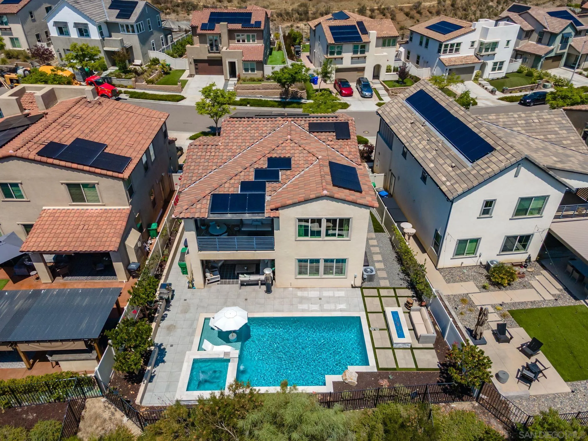 https://cdn.realtyfeed.com/cdn/127/260012699/abf4eaa9f32f895333a853e6698f519a.webp