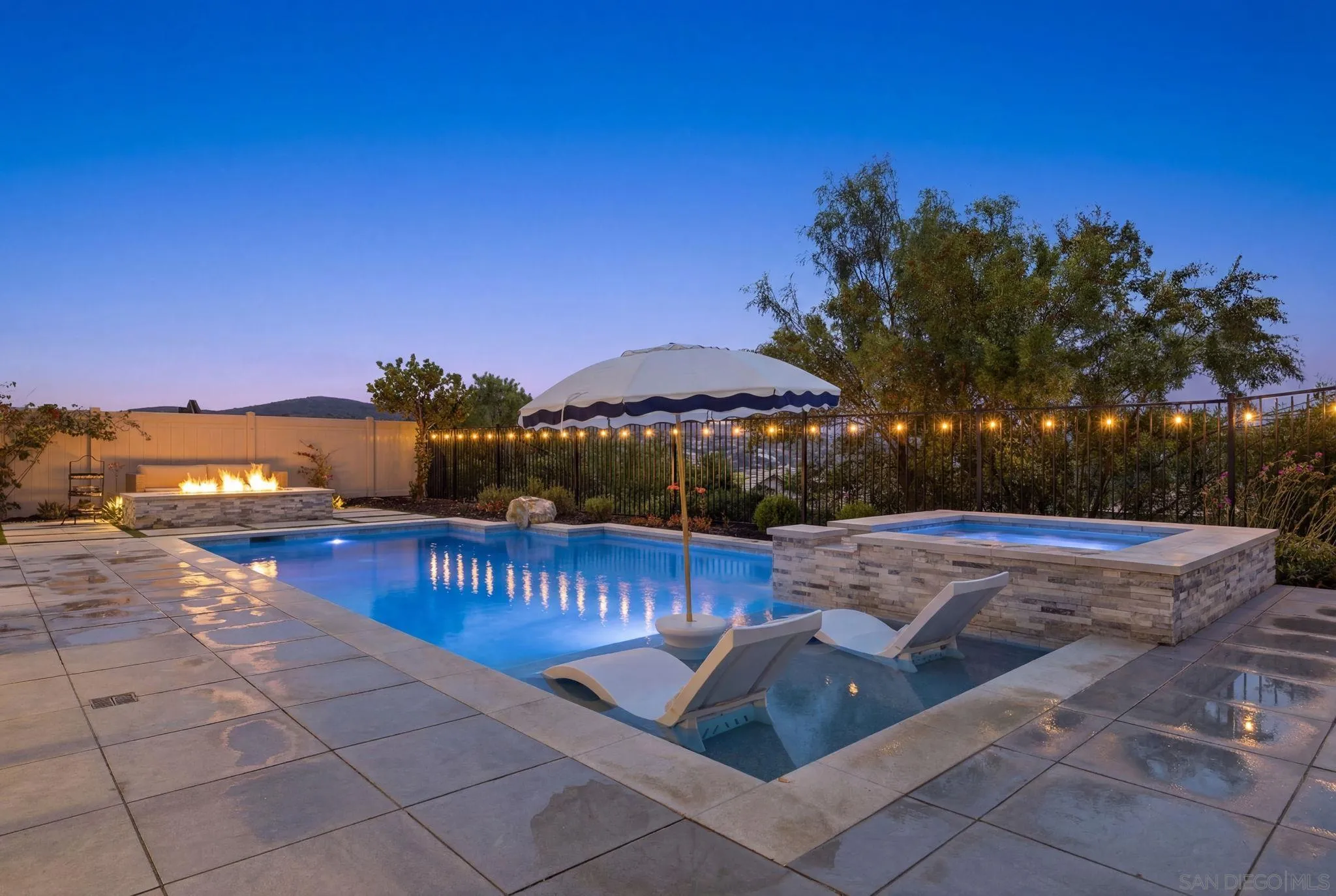 https://cdn.realtyfeed.com/cdn/127/260012699/cd57f426c7569c84f5de6735cef6049f.webp