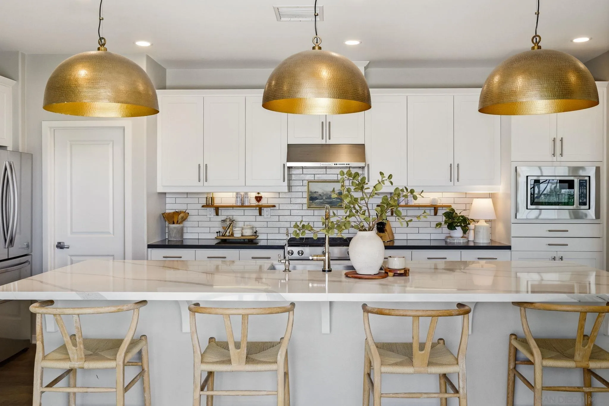 https://cdn.realtyfeed.com/cdn/127/260012699/ece073187dc0f78c3390c37a1af68685.webp