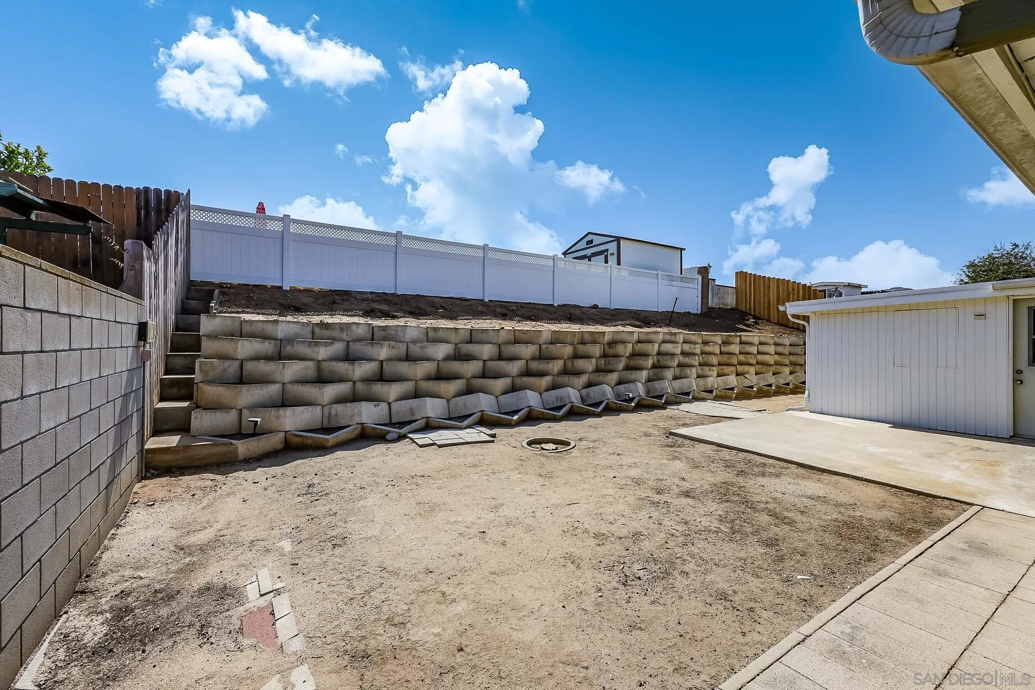 https://cdn.realtyfeed.com/cdn/127/260012702/52bbc40010608cec61306cd53823bdf1.webp