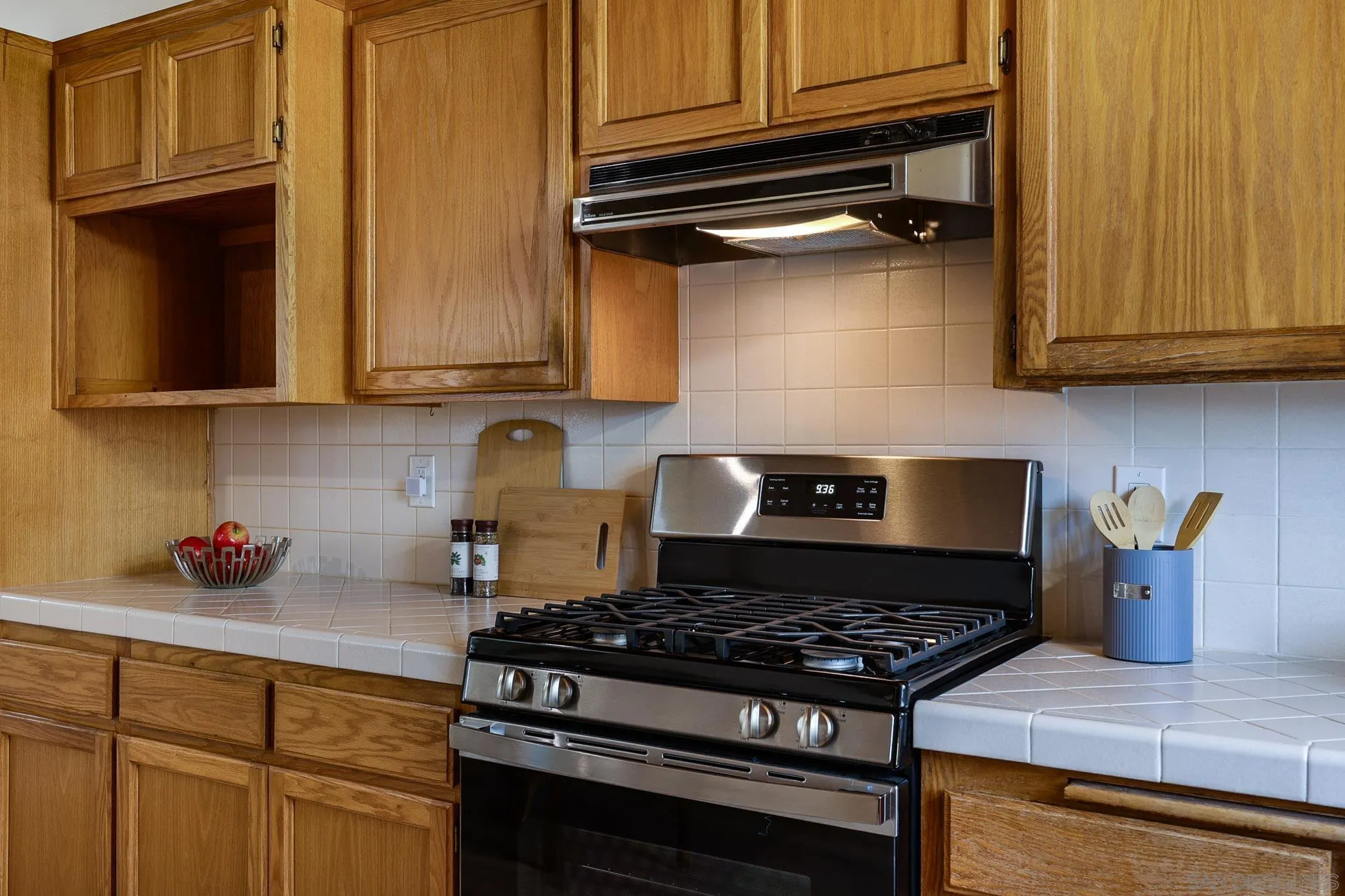 https://cdn.realtyfeed.com/cdn/127/260012702/f01e36c363ac2246b213c8a151fbaa29.webp