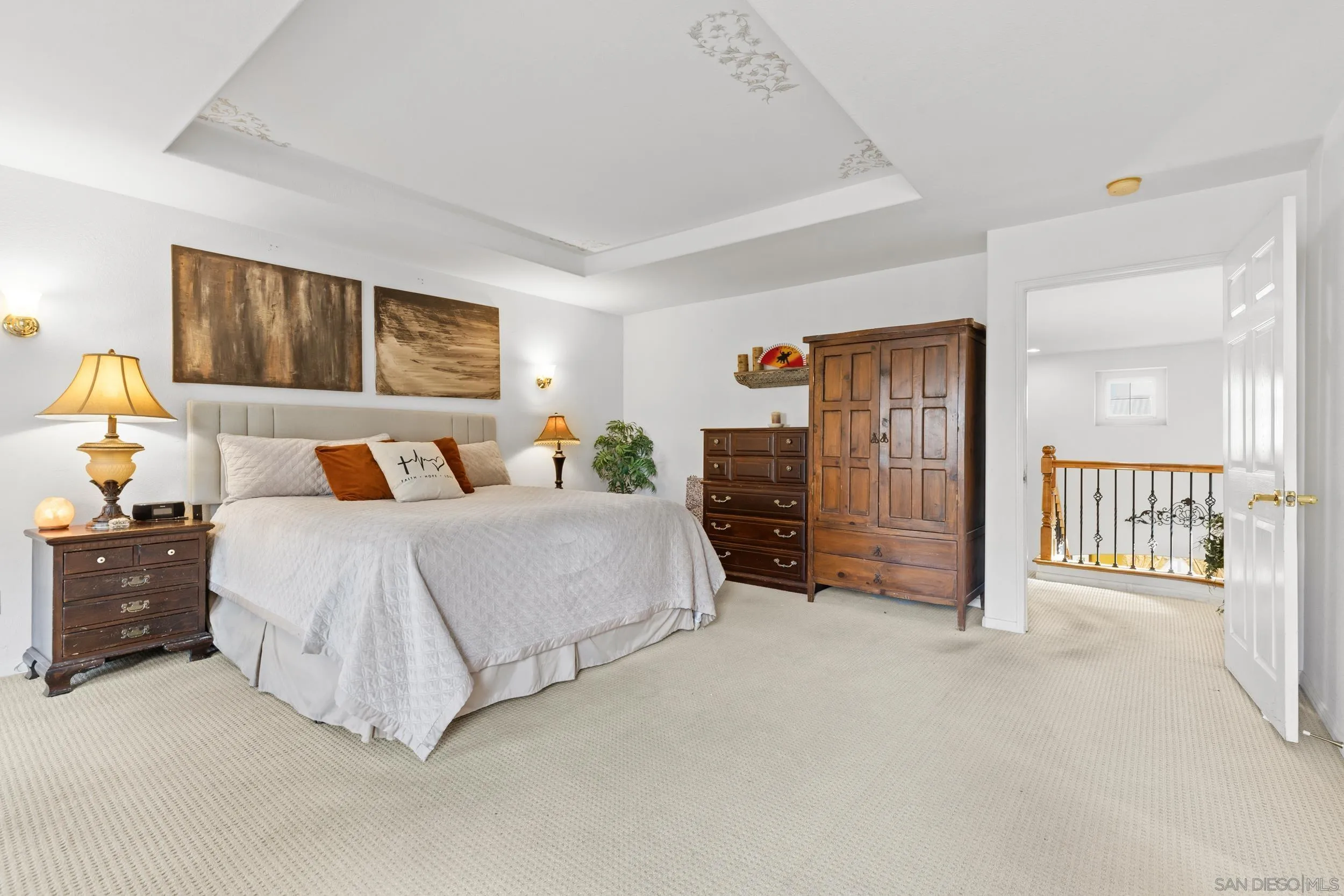 https://cdn.realtyfeed.com/cdn/127/260012703/725b335b401874cae1e9f952e2c7c454.webp