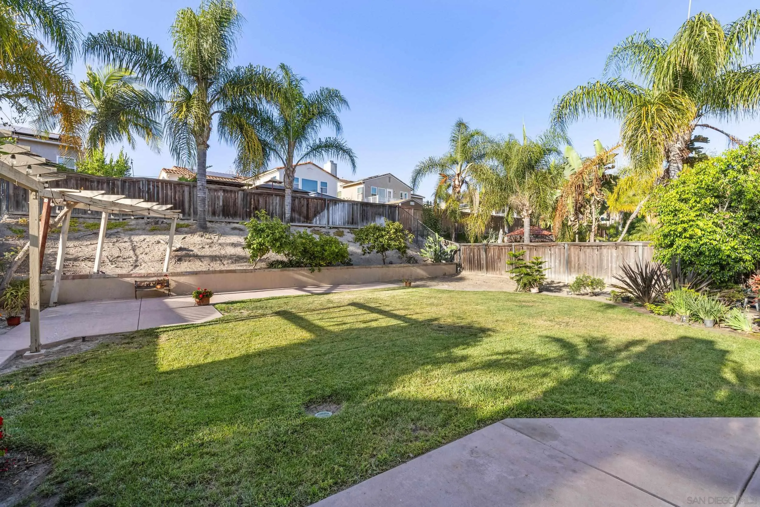 https://cdn.realtyfeed.com/cdn/127/260012703/b9d726826700caca92aeac8b8d717903.webp