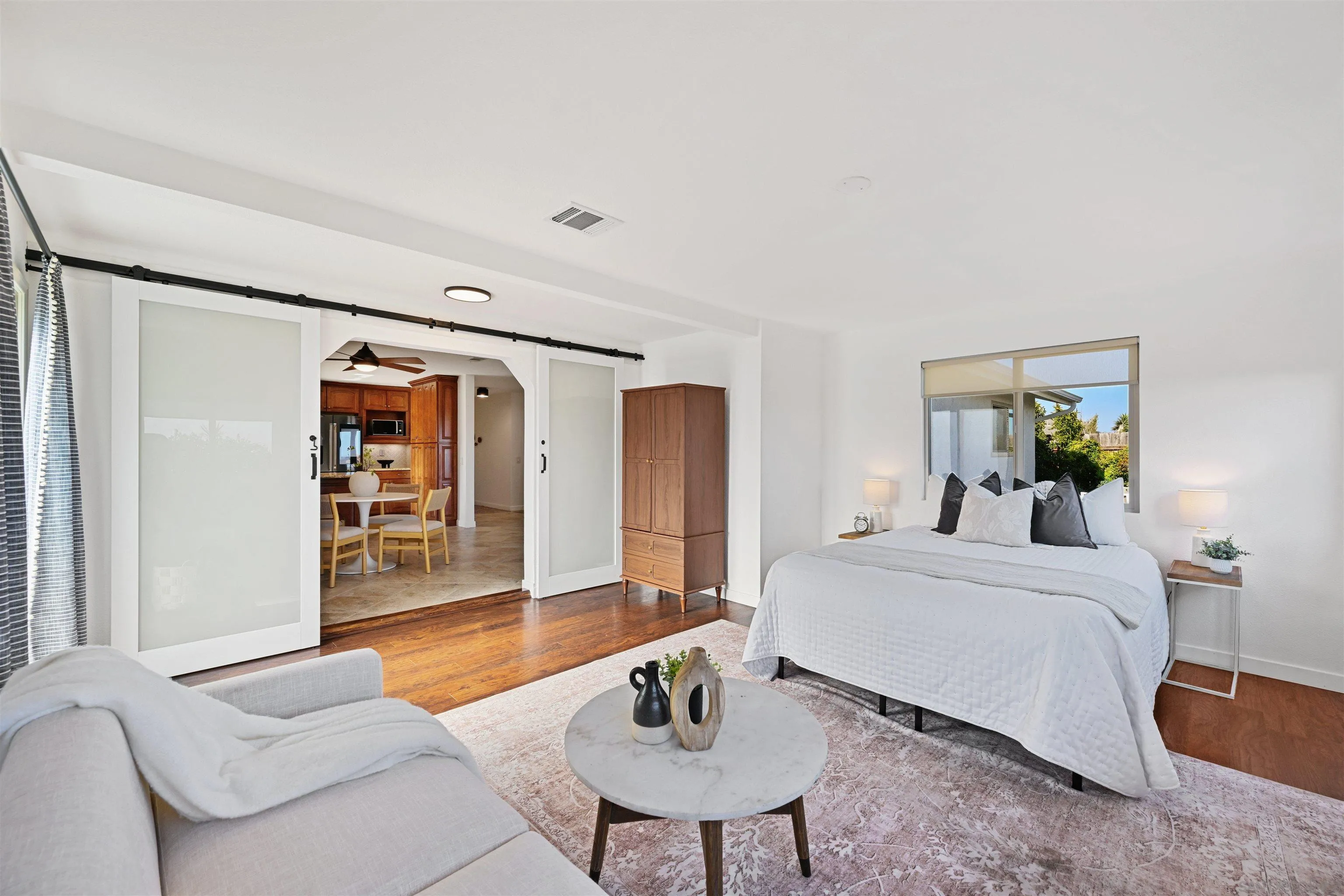 https://cdn.realtyfeed.com/cdn/127/260012705/19ccdf383039996f259b6dd499b506b2.webp