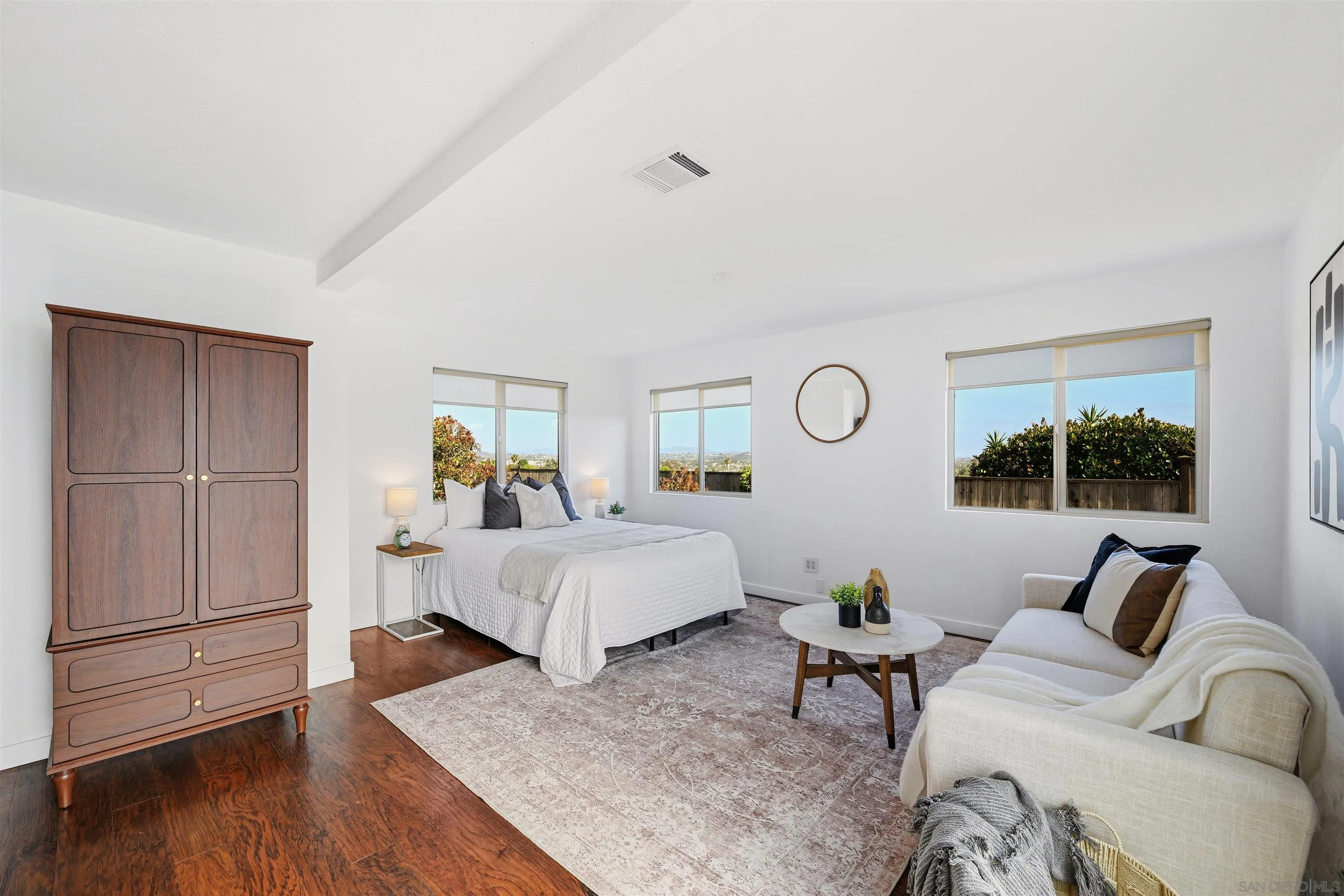 https://cdn.realtyfeed.com/cdn/127/260012705/3a53c5984c8ace1e1c7304b1b6a38c36.webp