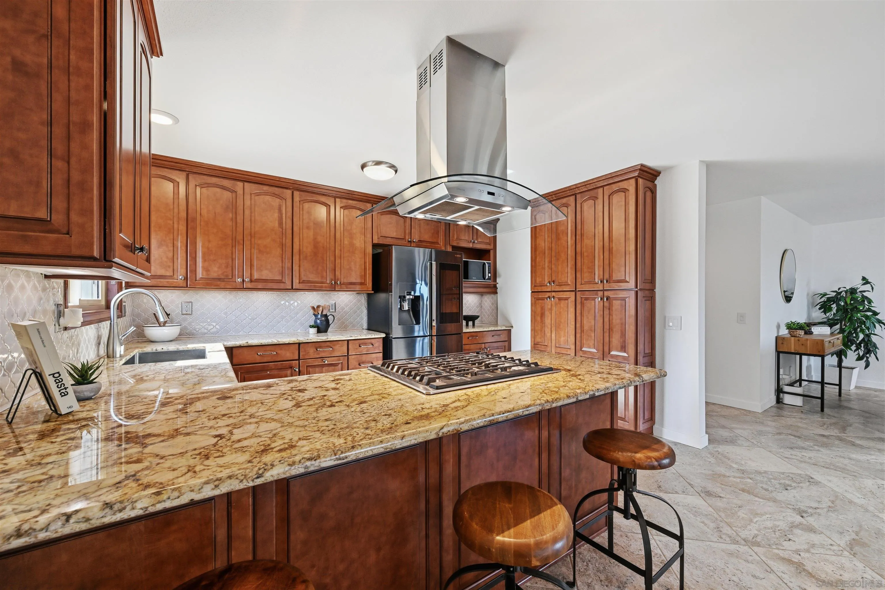 https://cdn.realtyfeed.com/cdn/127/260012705/ae5d6fc0e3439306958212f327860a68.webp