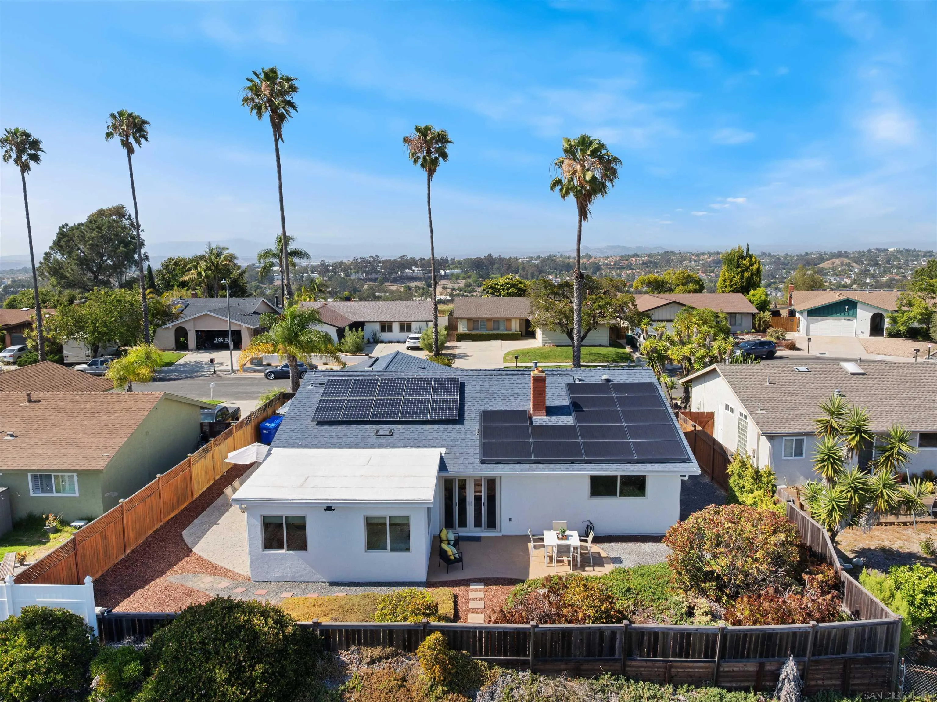 https://cdn.realtyfeed.com/cdn/127/260012705/b1fefc36dbb0b86b436e188ef07ef8f8.webp