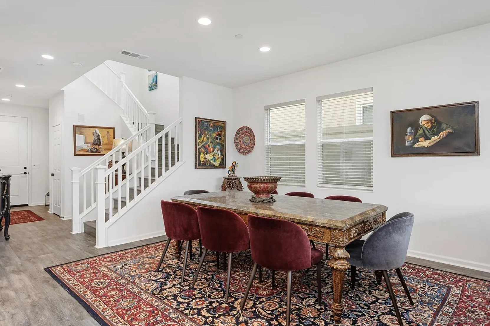 https://cdn.realtyfeed.com/cdn/127/260012707/15ab85bce6ffdf9a58b6f394b5963c04.webp