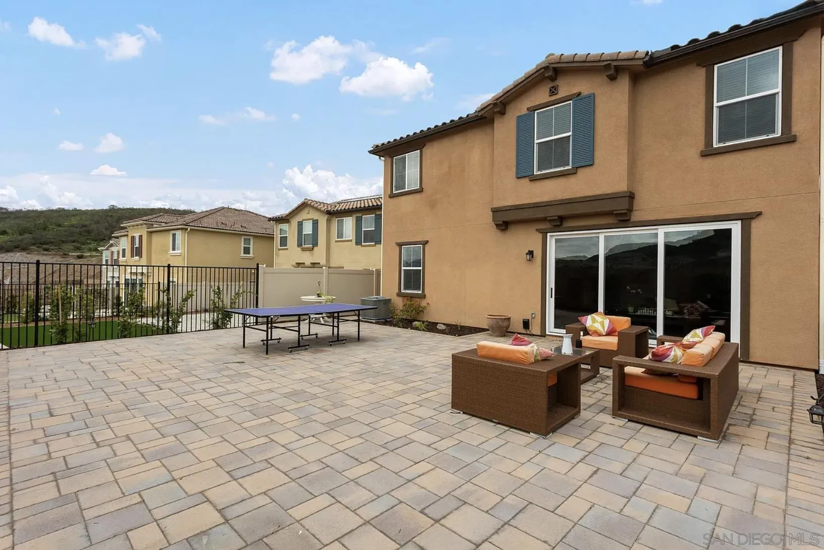 https://cdn.realtyfeed.com/cdn/127/260012707/2bb4871905b5100bbf8644d8b44ff706.webp